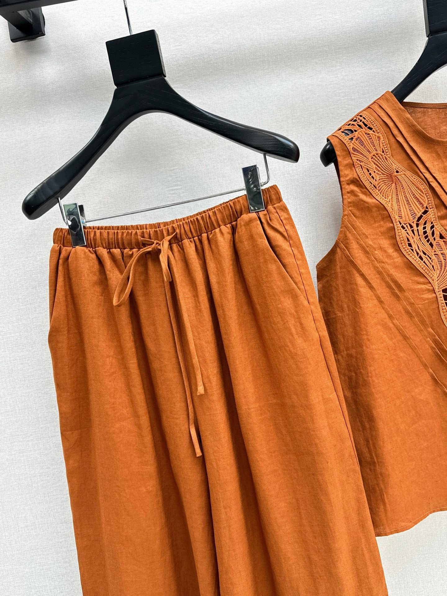 Lor*P 25ss embroidered linen suit