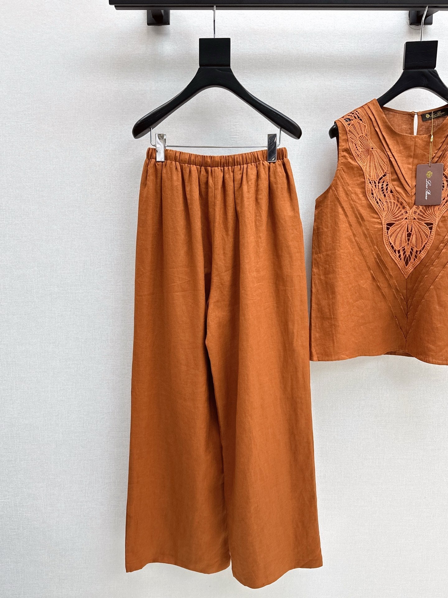 Lor*P 25ss embroidered linen suit