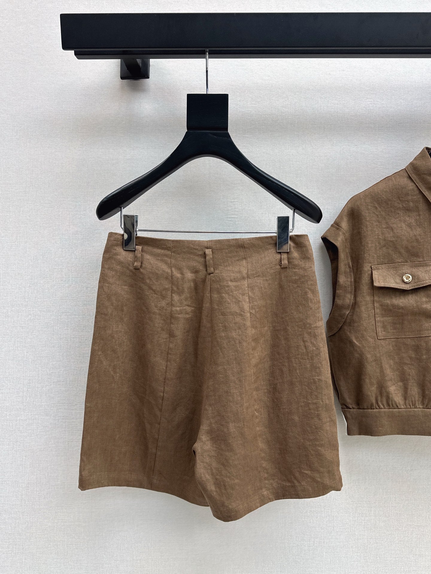 Lor*P 25ss linen cap sleeve top and shorts set