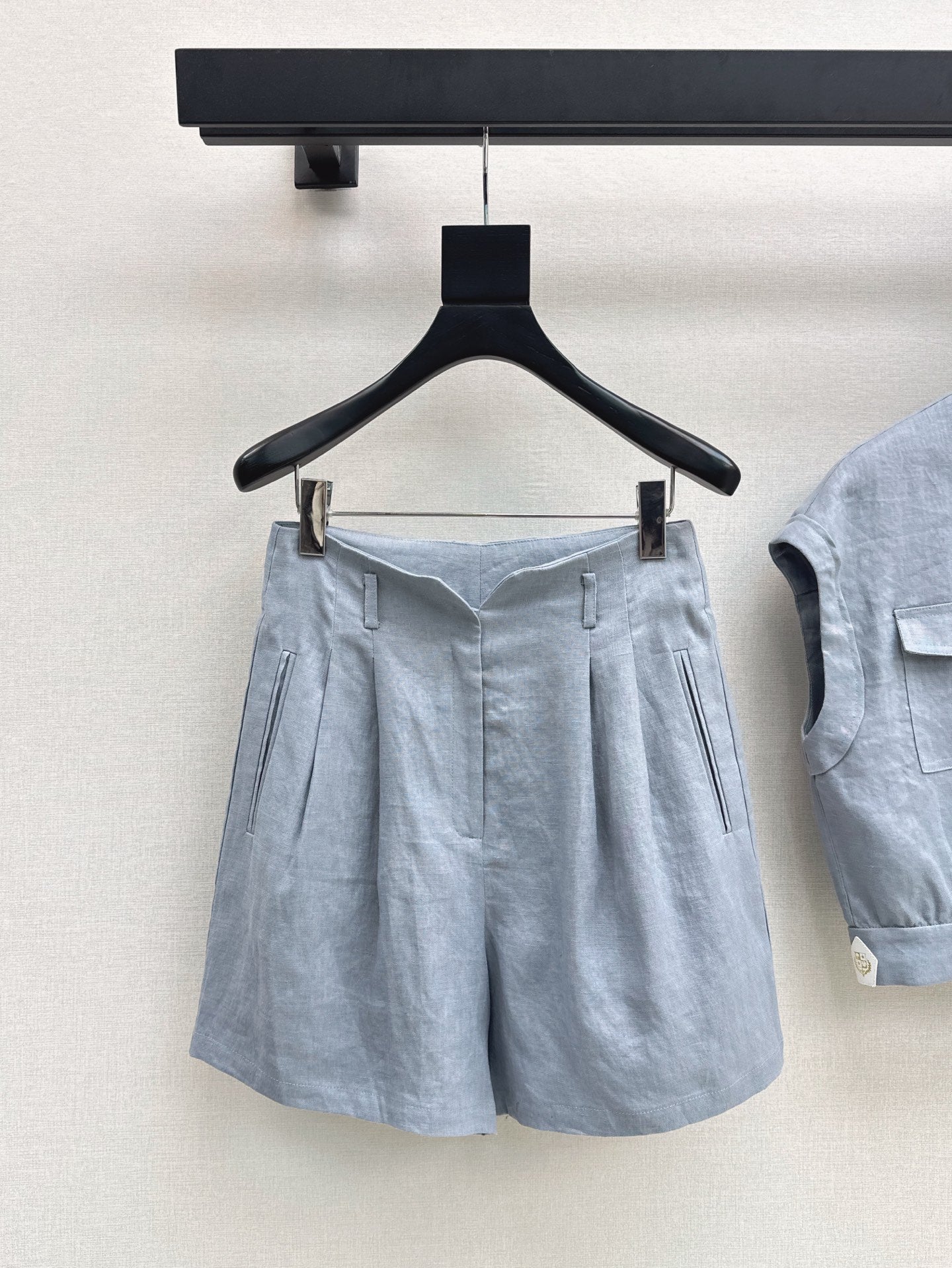 Lor*P 25ss linen cap sleeve top and shorts set