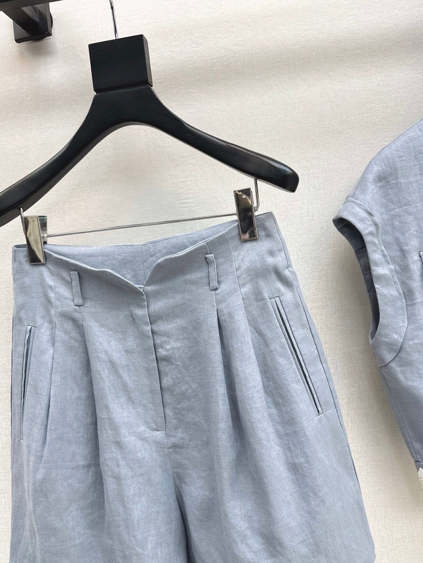 Lor*P 25ss linen cap sleeve top and shorts set