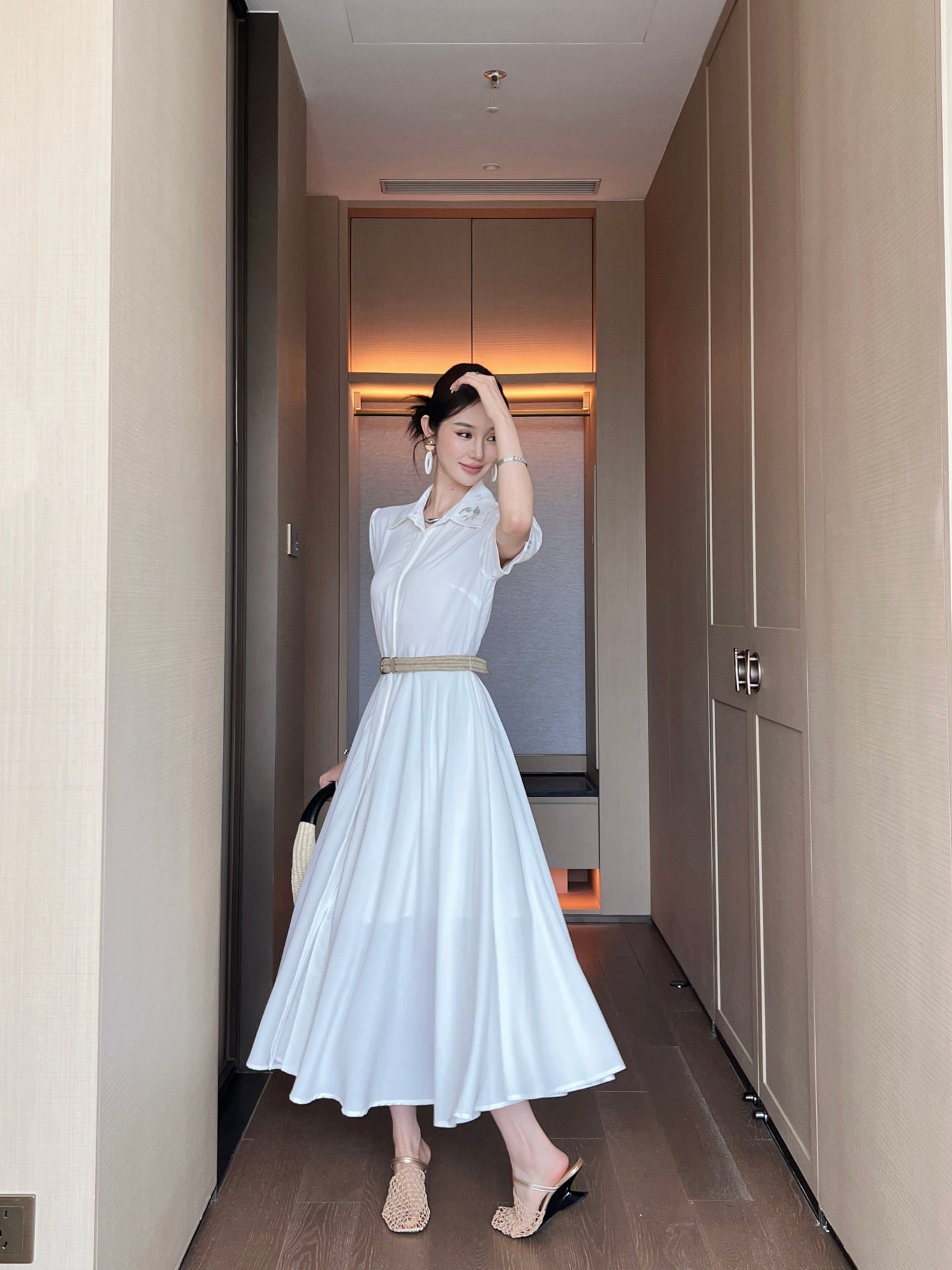 C*nel 25ss embroidered belted long shirt dress