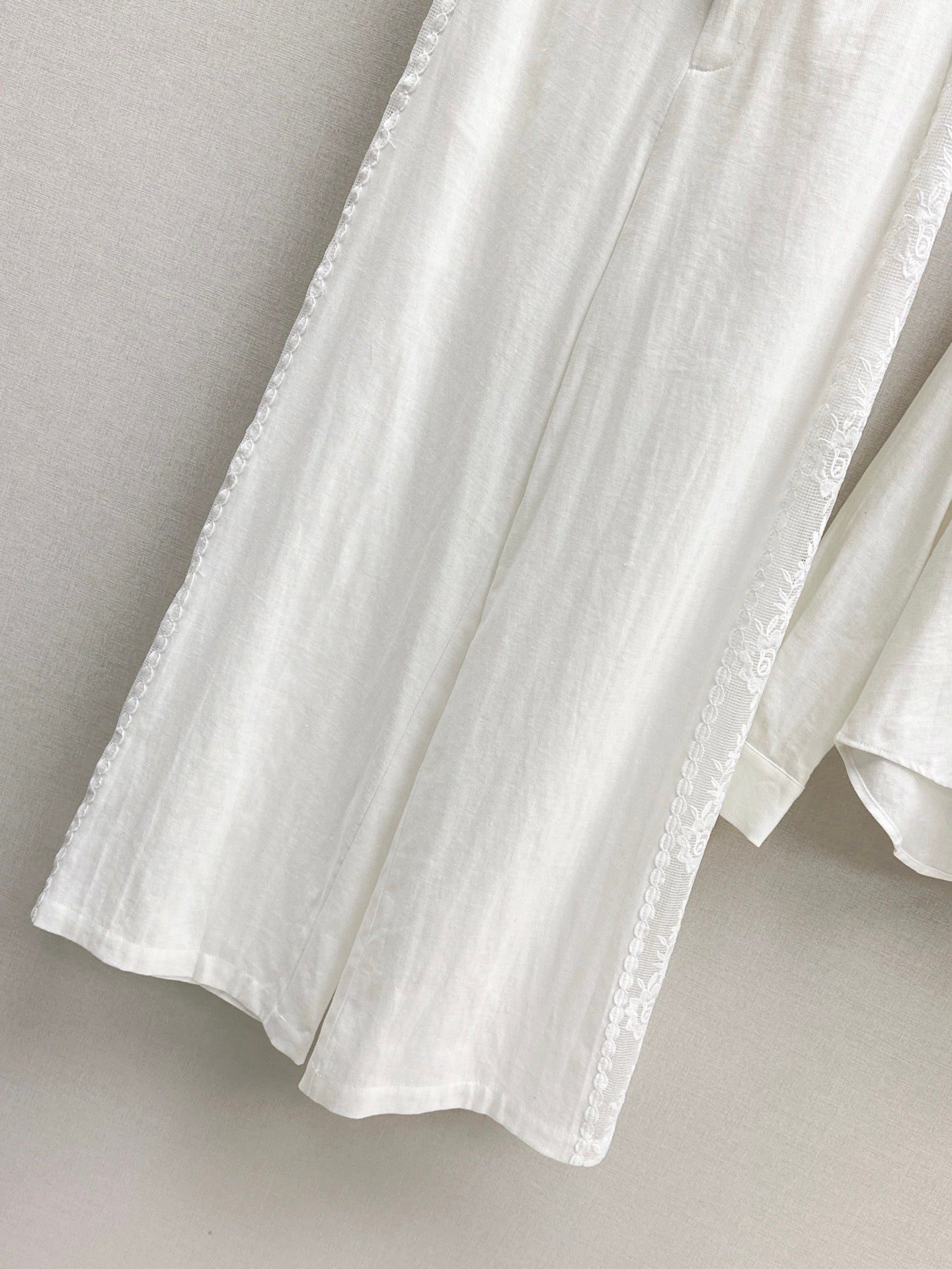 Brune*C 25ss linen lace suit