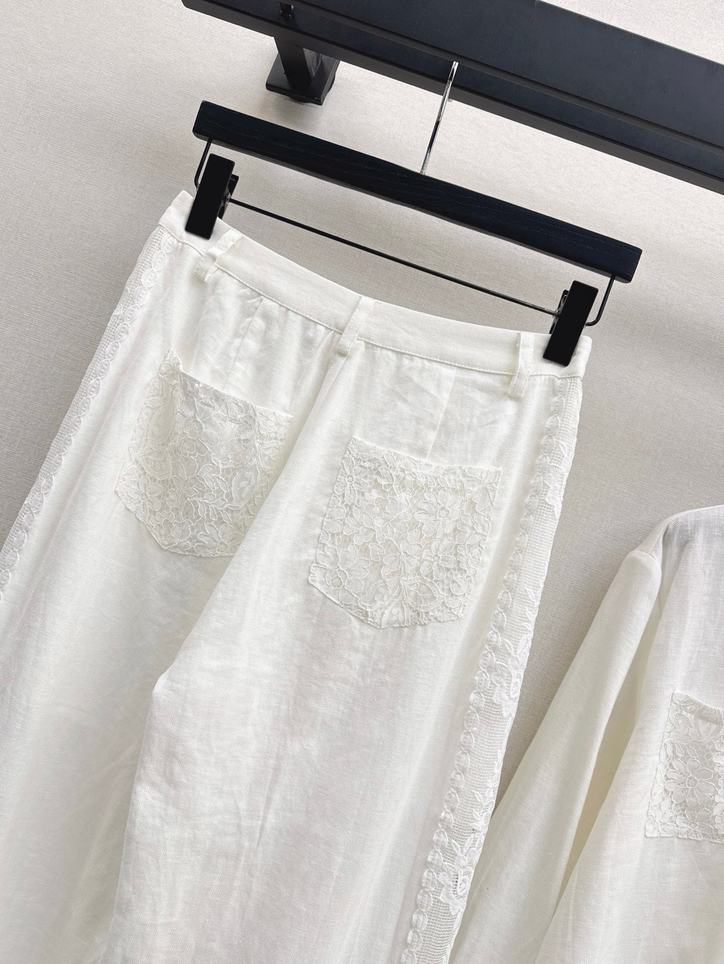 Brune*C 25ss linen lace suit