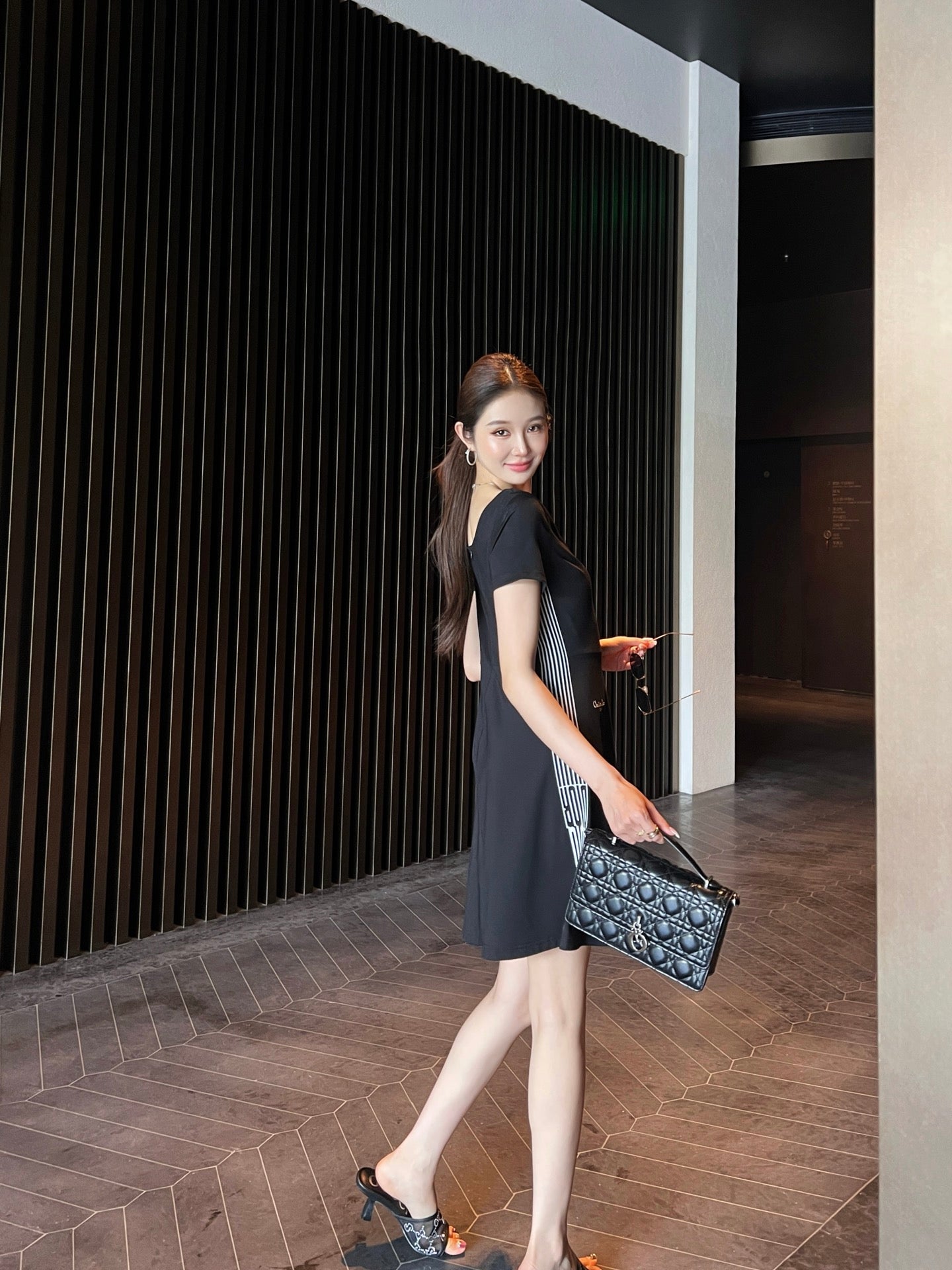 D*r 25ss short flared dress with web