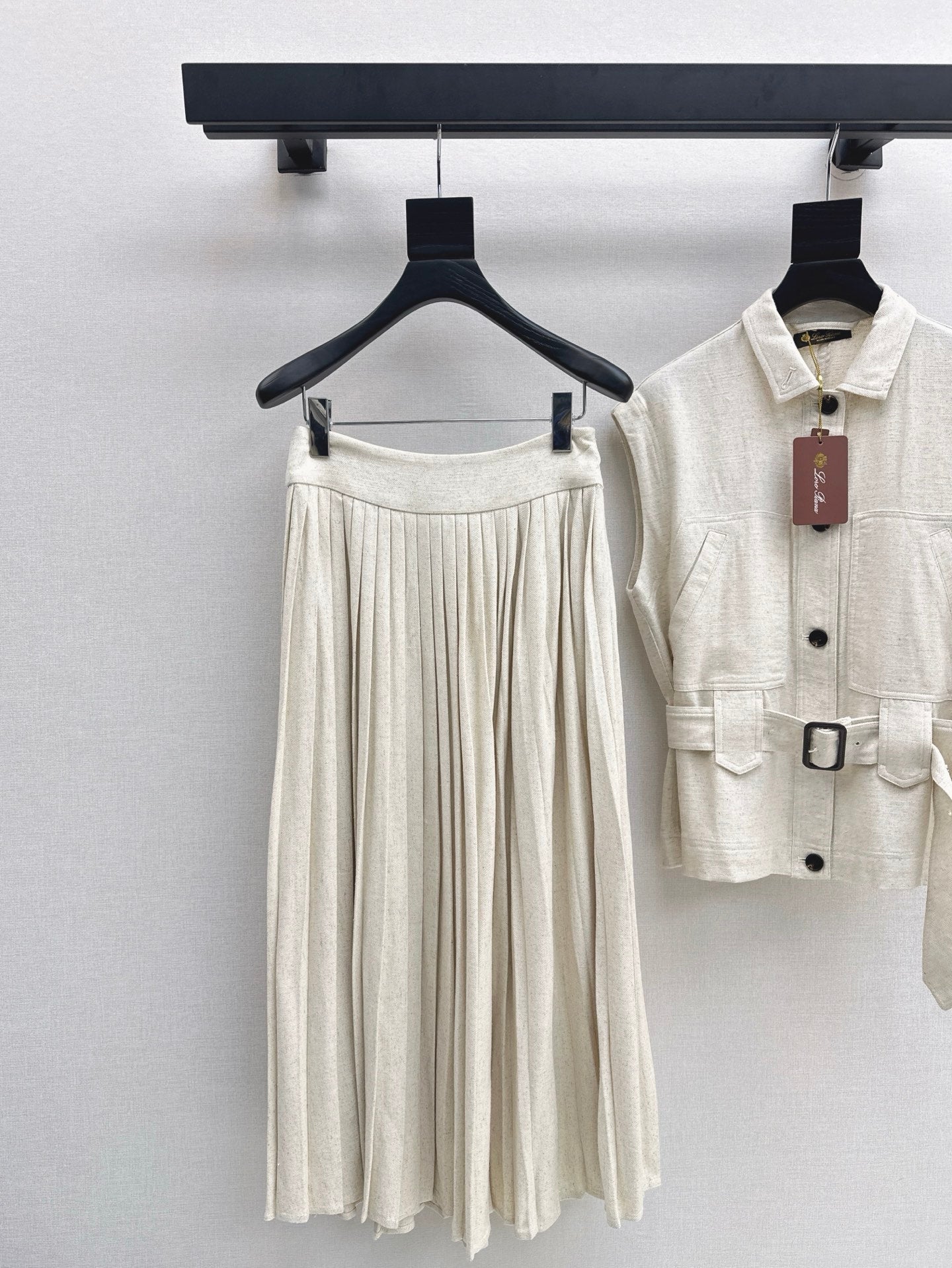 Lor*P 25ss linen suit