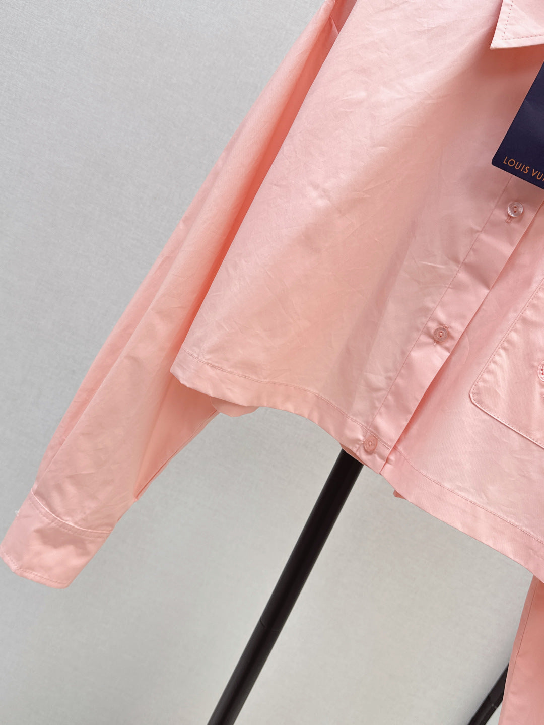 Loui* 25ss embroidered crop shirt