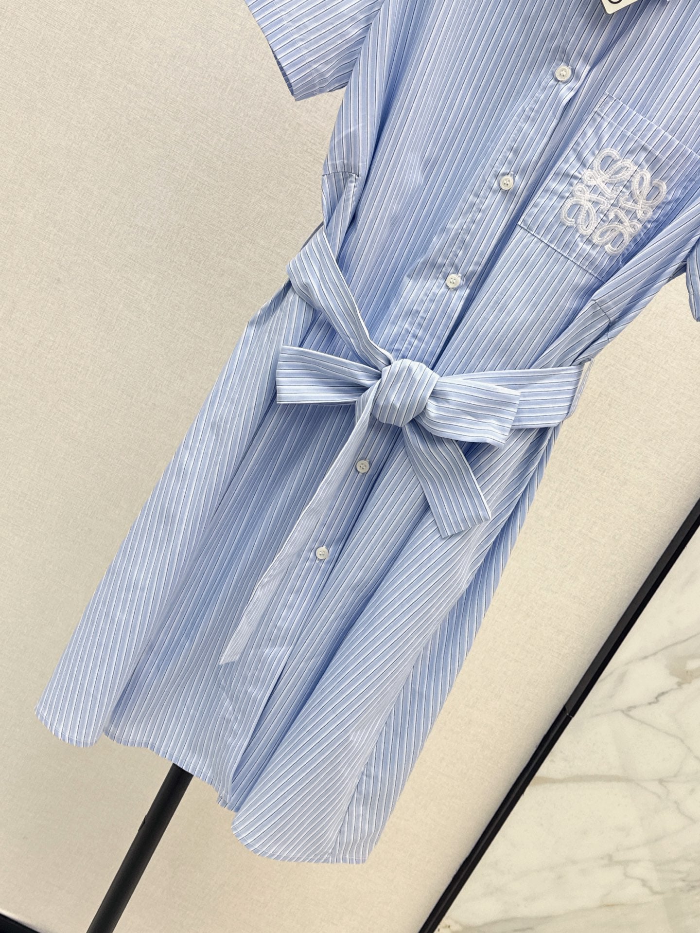 Loe* 25ss striped belted shirtdress