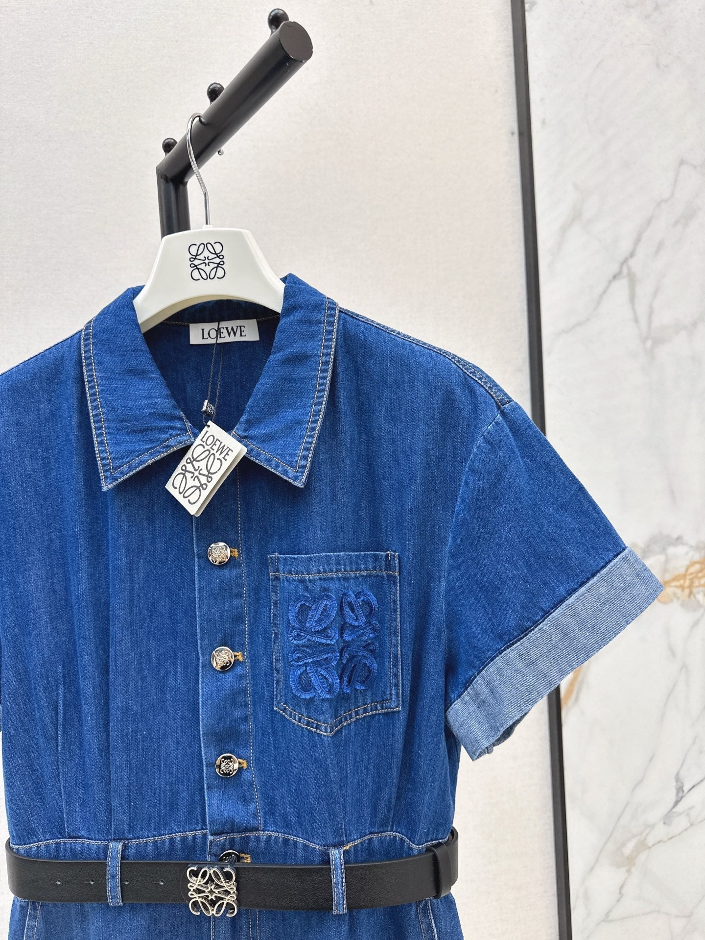 Loe* button belted denim dress