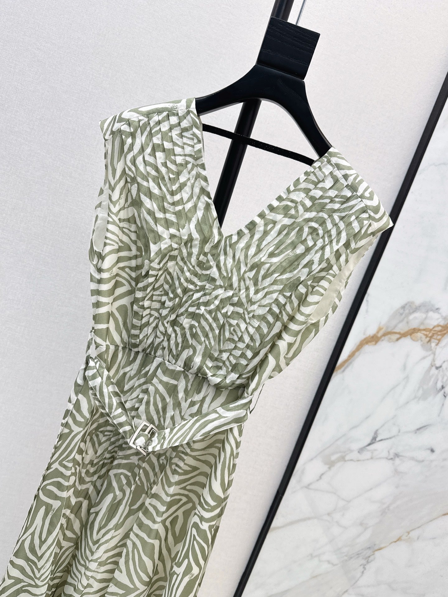 Brune*C V-neck silk long dress