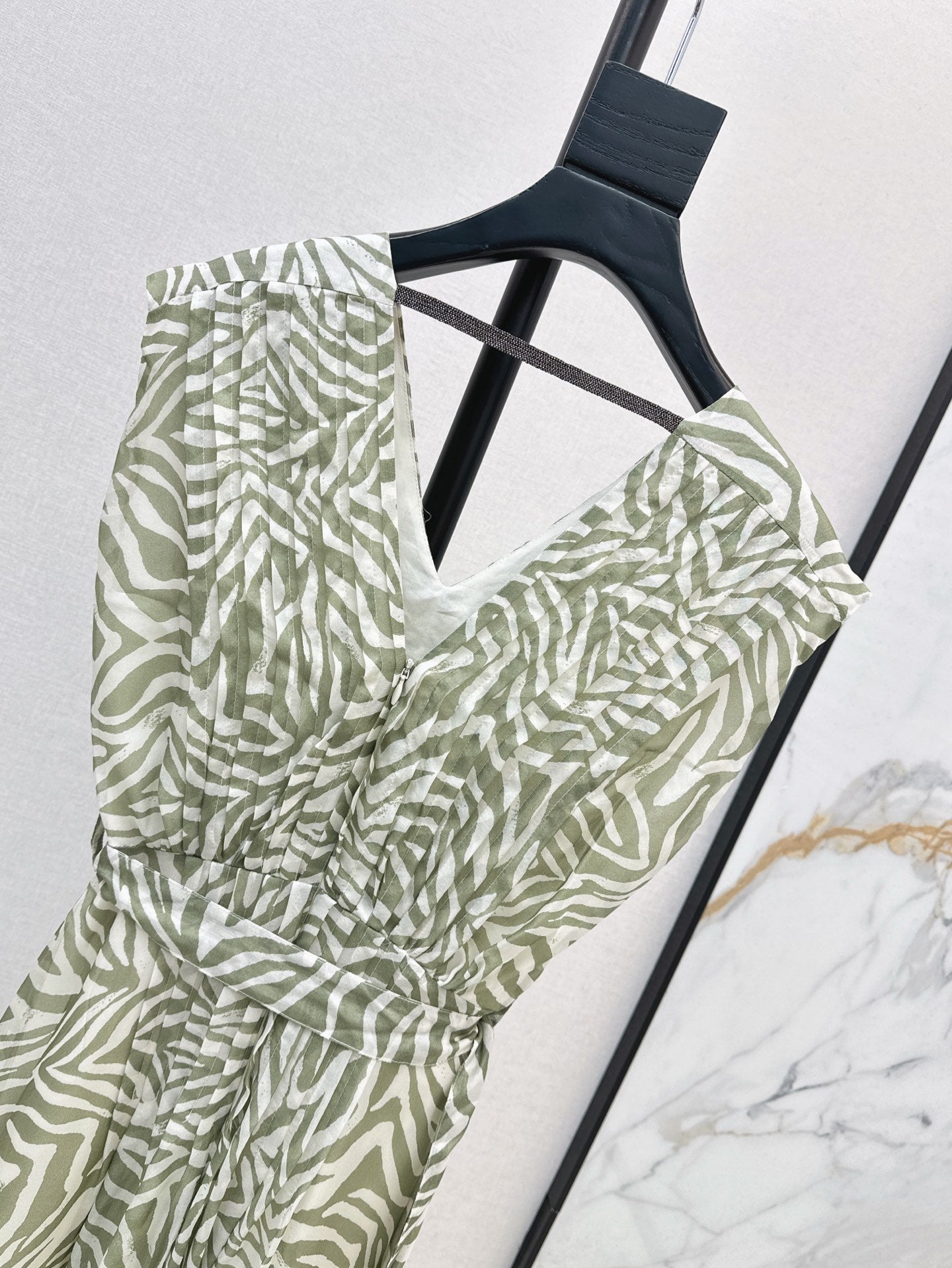 Brune*C V-neck silk long dress