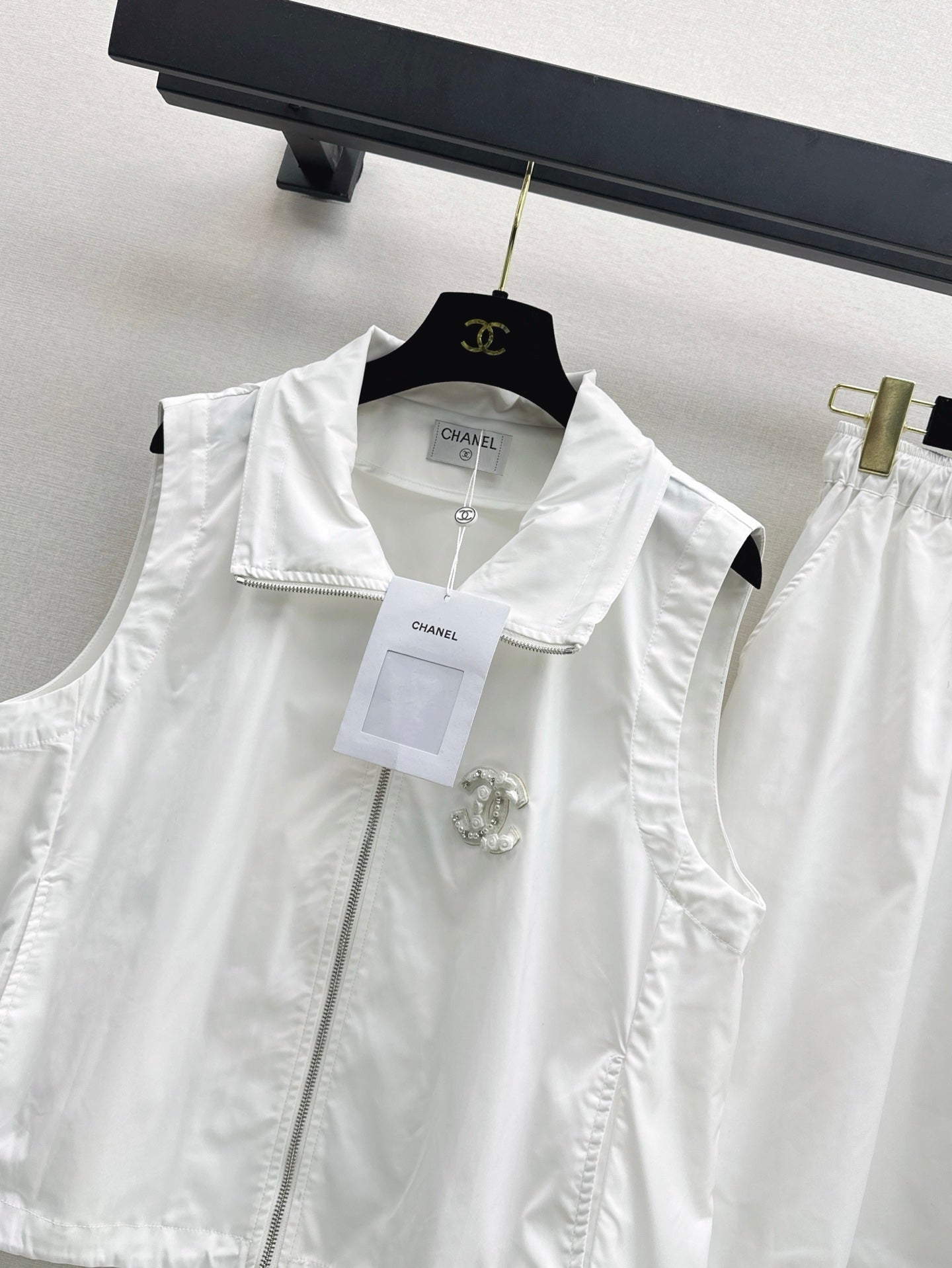 C*nel 25ss vest jacket and skirt set