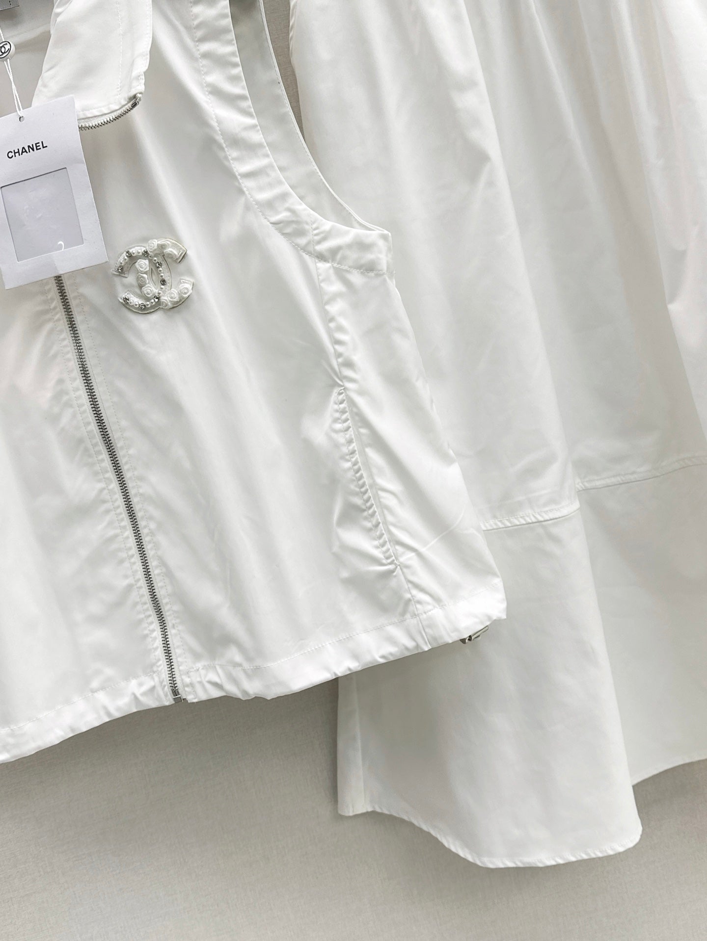 C*nel 25ss vest jacket and skirt set