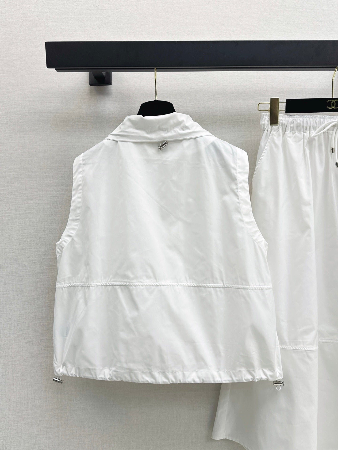 C*nel 25ss vest jacket and skirt set