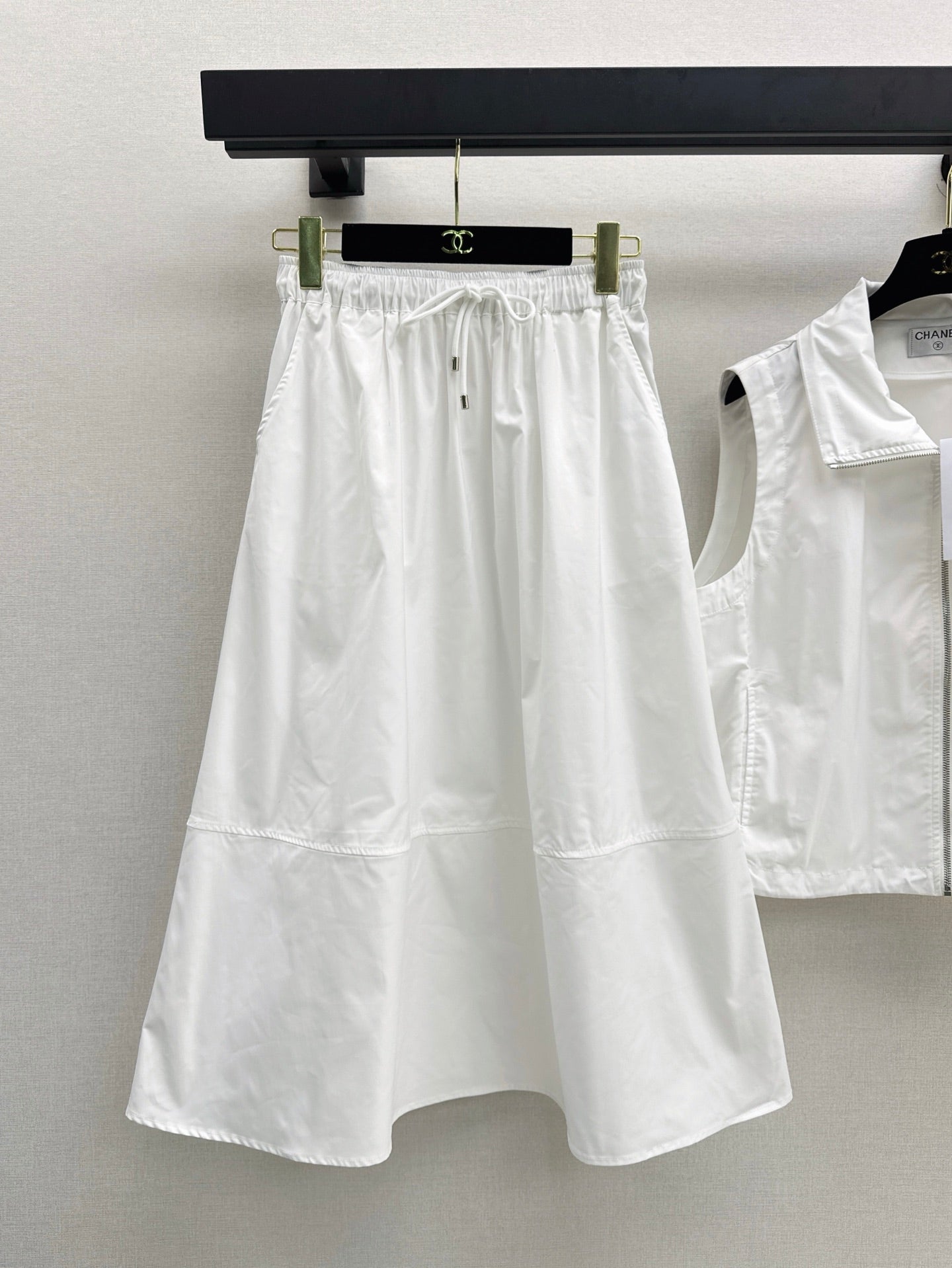 C*nel 25ss vest jacket and skirt set