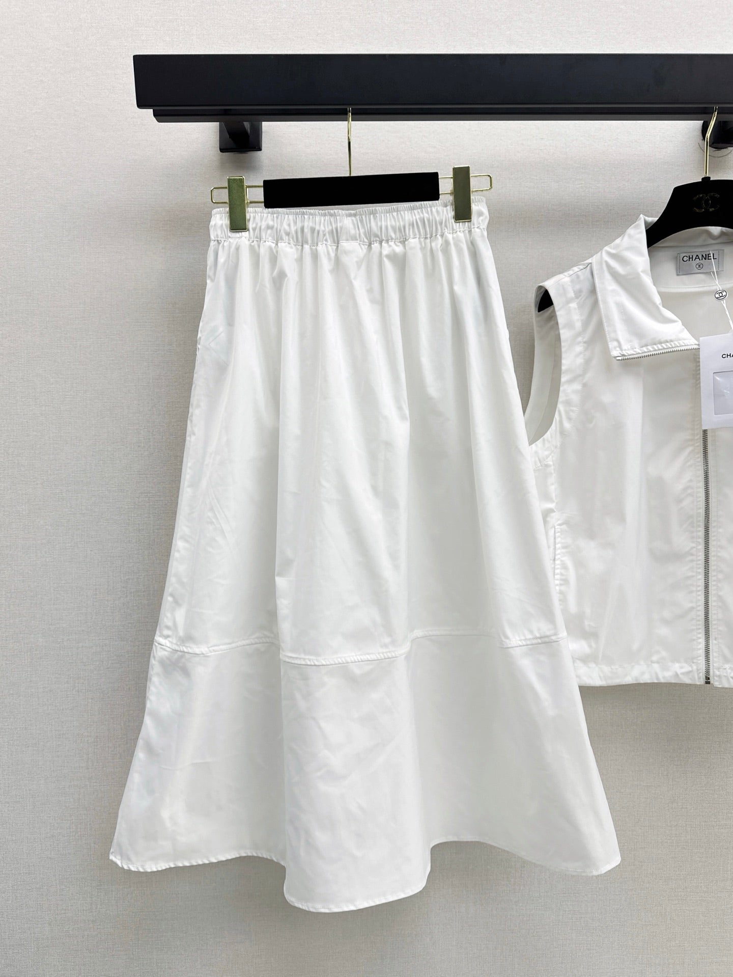 C*nel 25ss vest jacket and skirt set