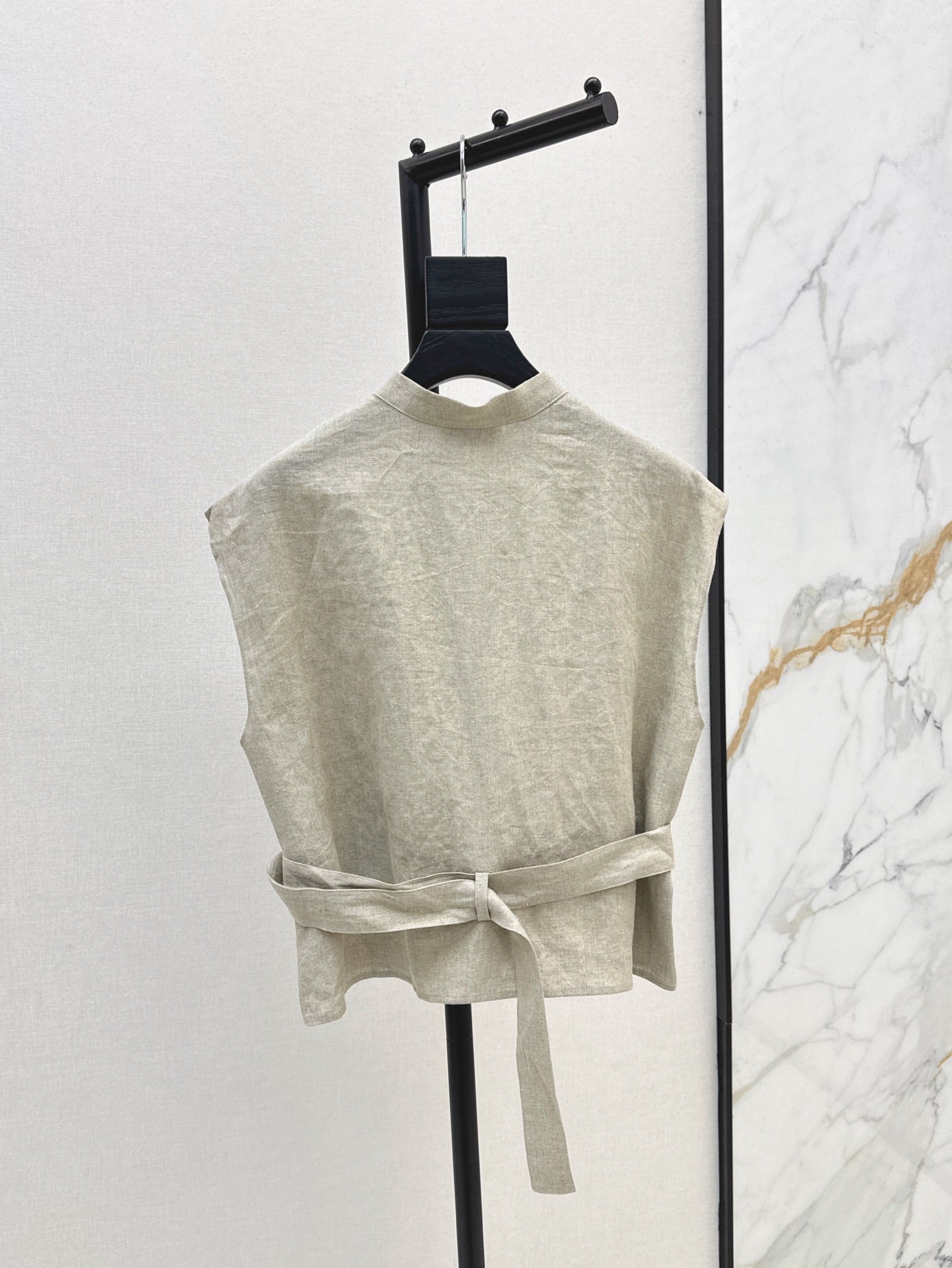 Lor*P 25ss linen belted vest