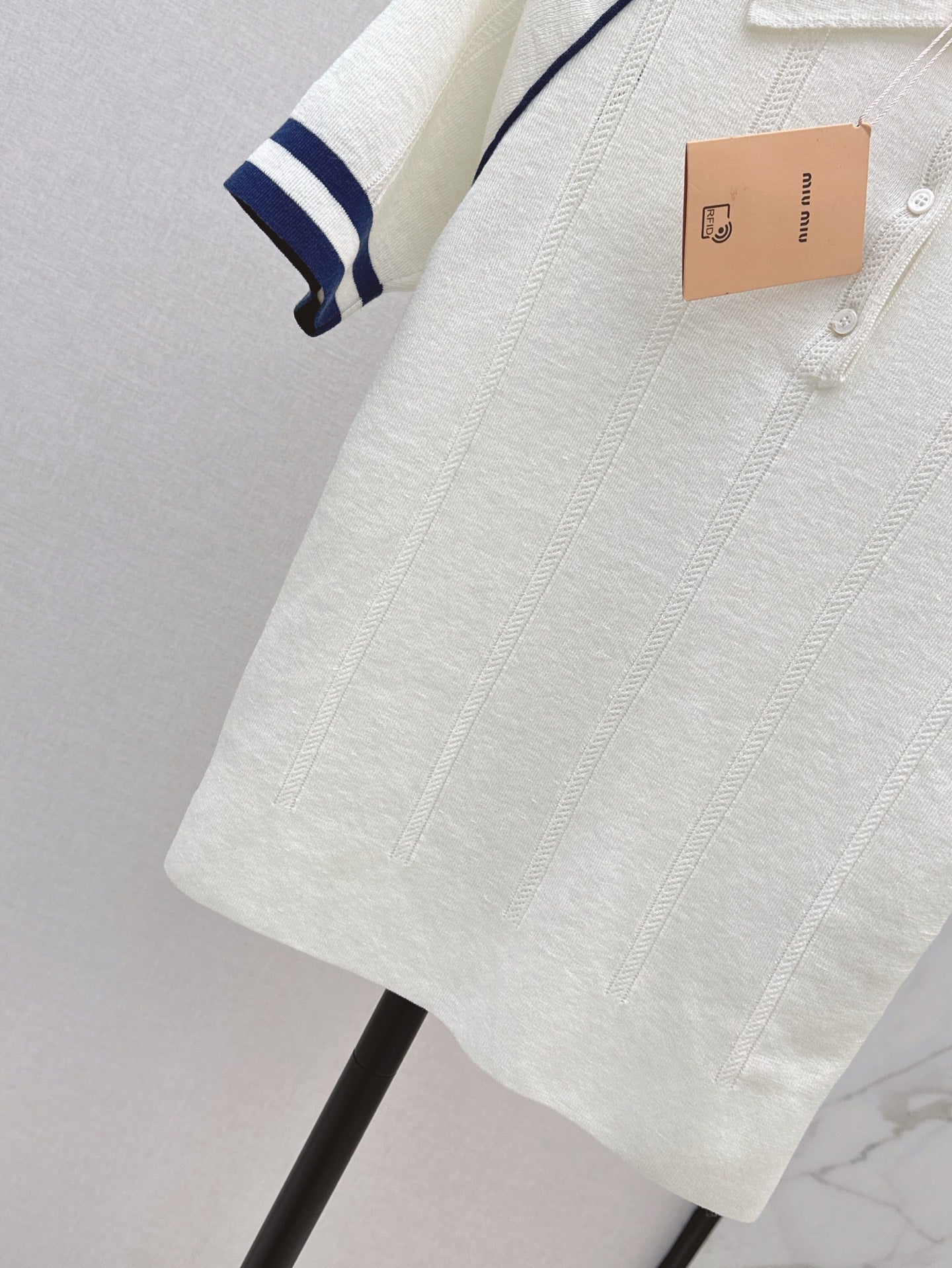 M*u 25ss knit polo shirt