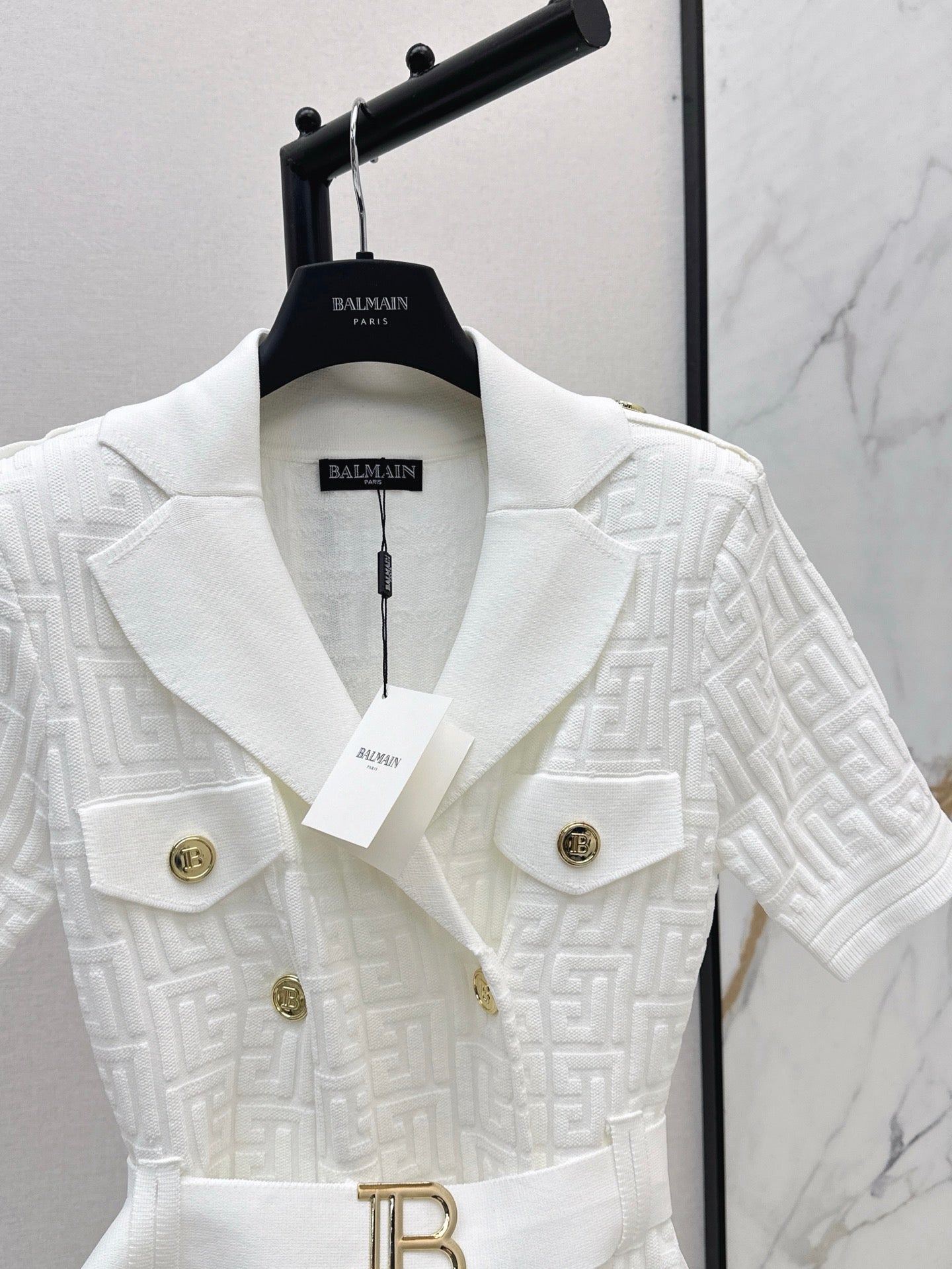 Balm* 25ss monogram knitted dress with gold buttons