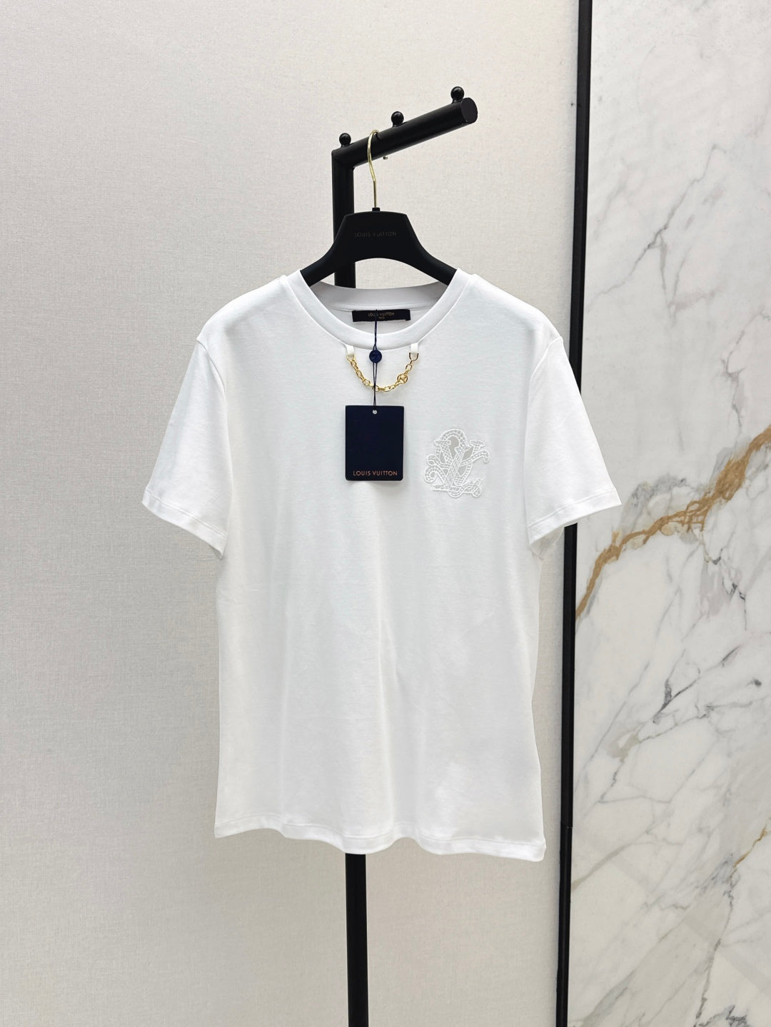 Loui* 25ss embroidered cotton t-shirt