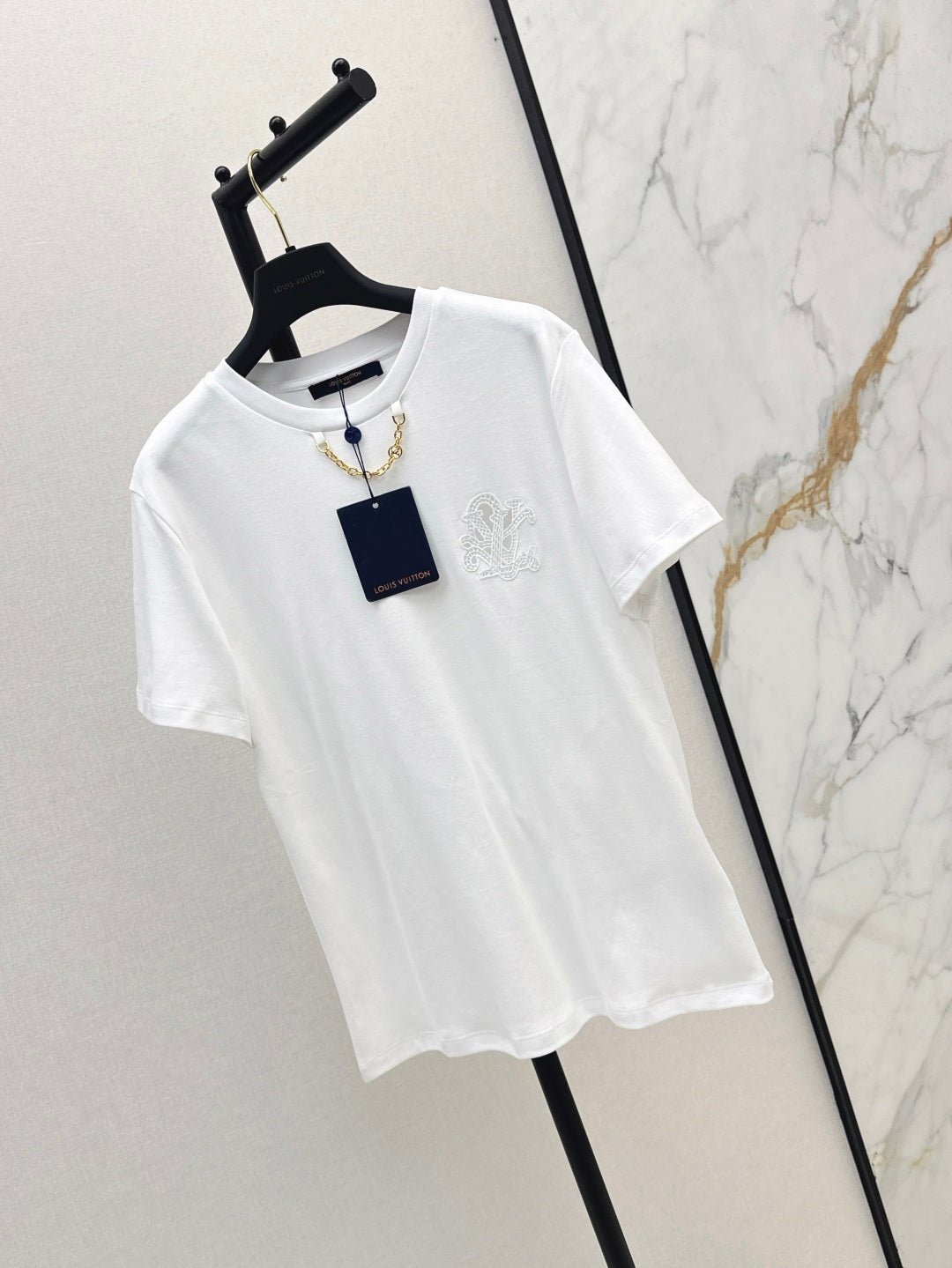Loui* 25ss embroidered cotton t-shirt