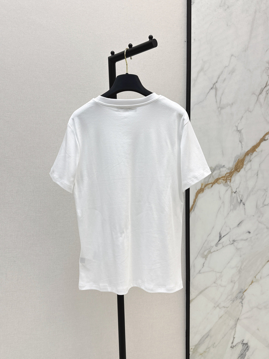 Loui* 25ss embroidered cotton t-shirt