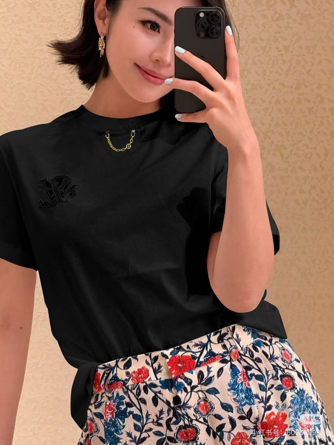 Loui* 25ss embroidered cotton t-shirt