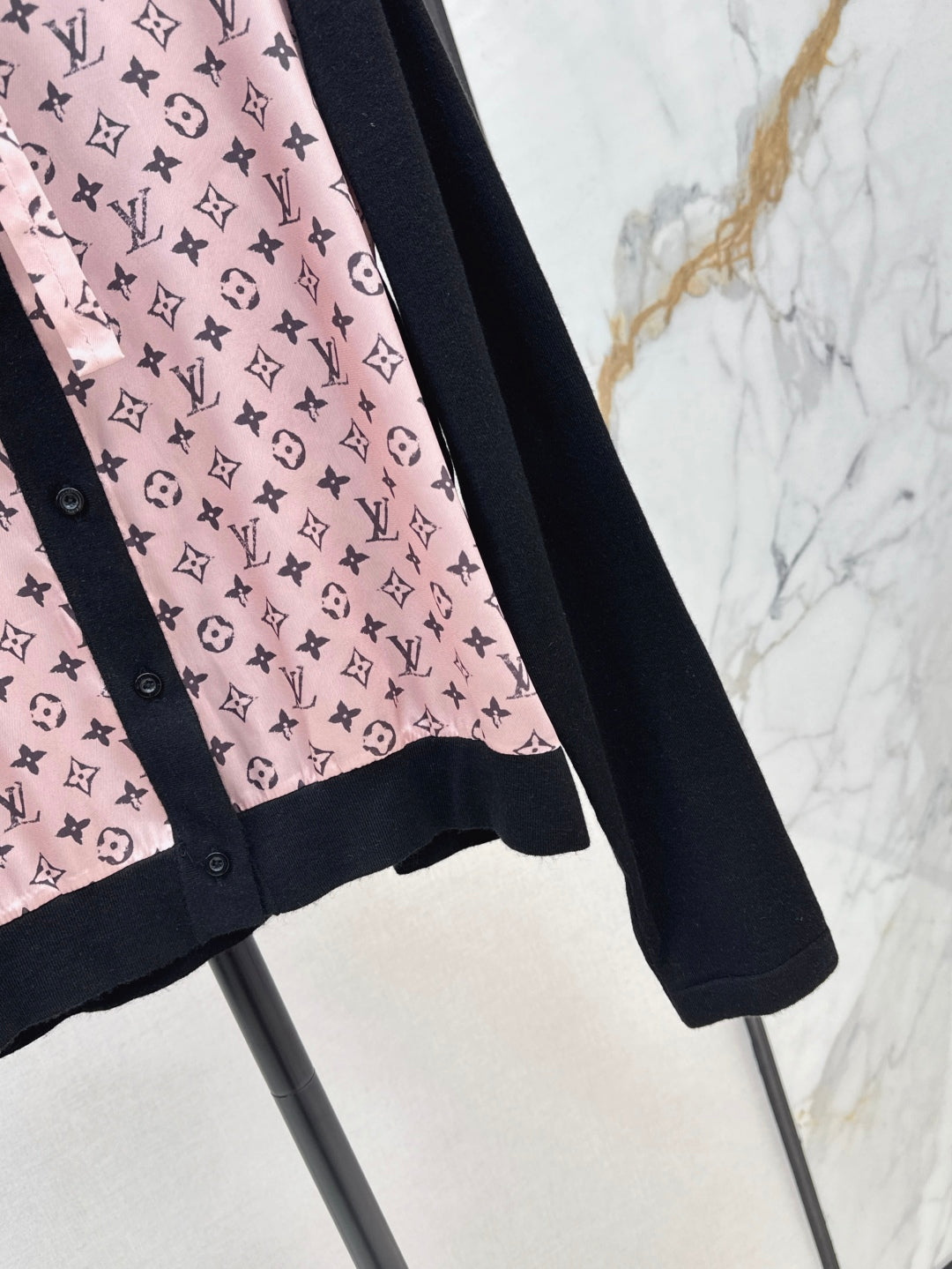 Loui* monogram front cardigan