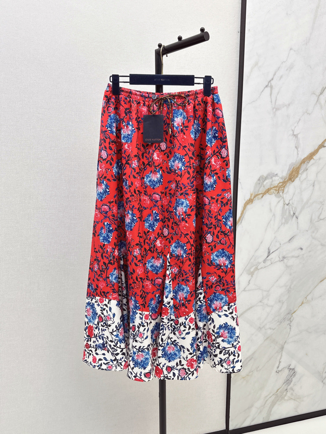 Loui* Floral Vine long skirt