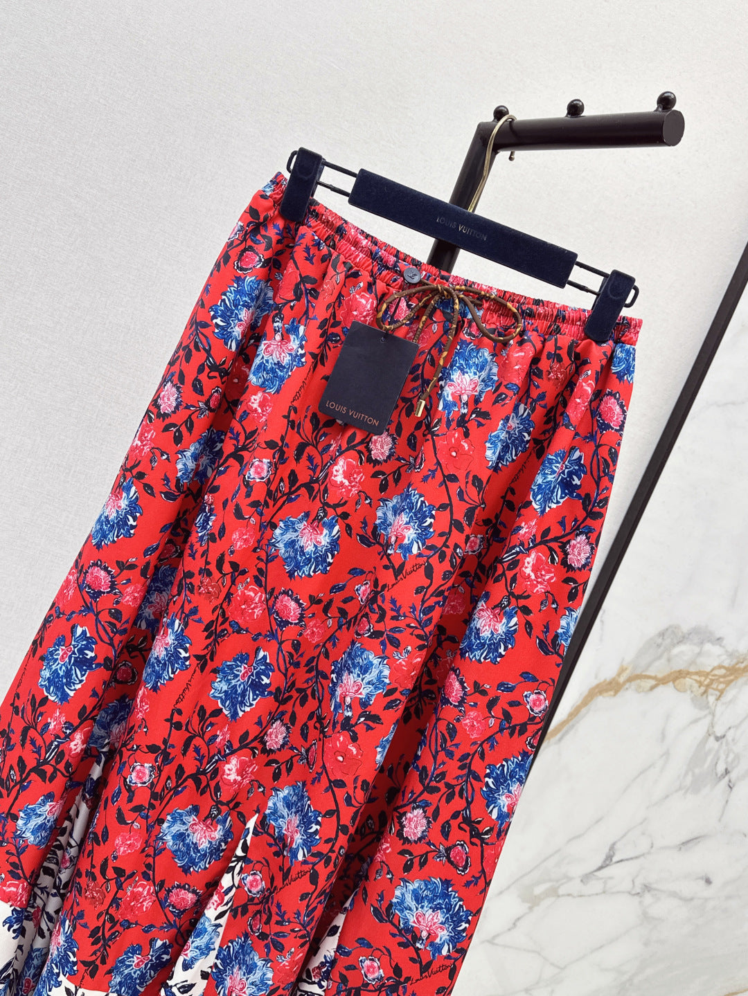 Loui* Floral Vine long skirt
