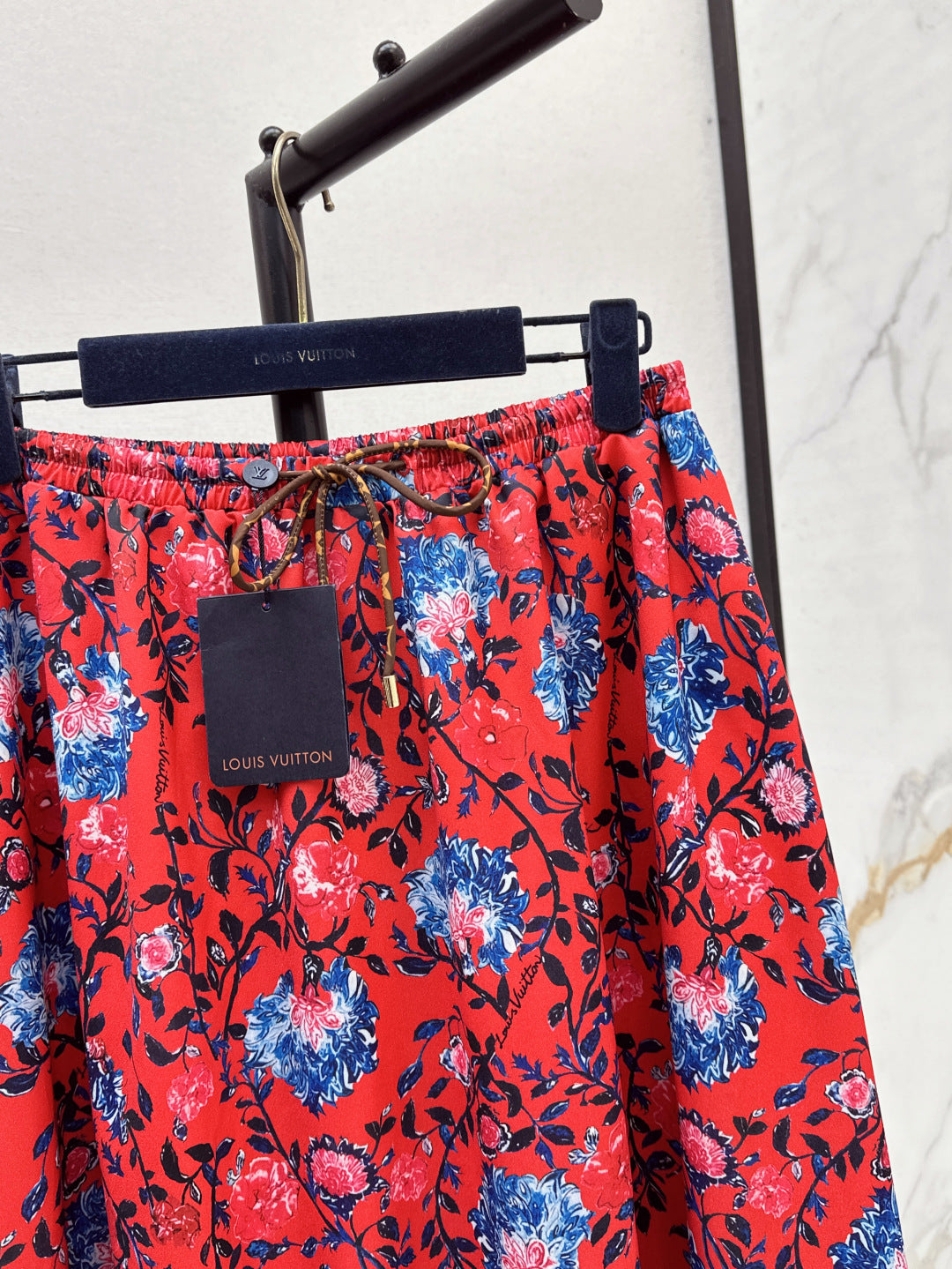 Loui* Floral Vine long skirt