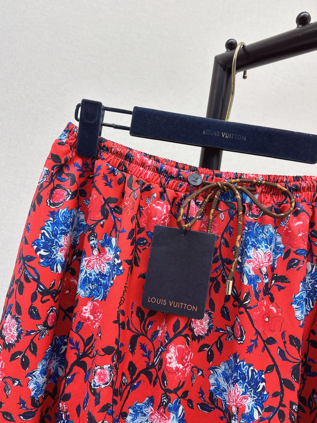 Loui* Floral Vine long skirt