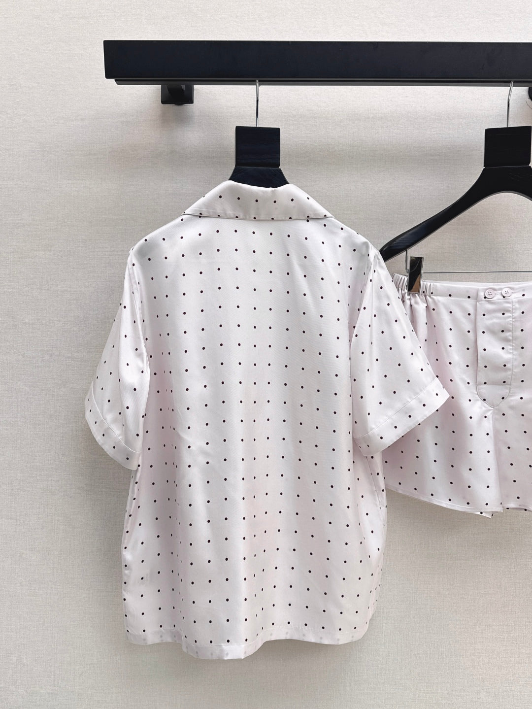 Lor*P new silk pajama shirt and shorts set