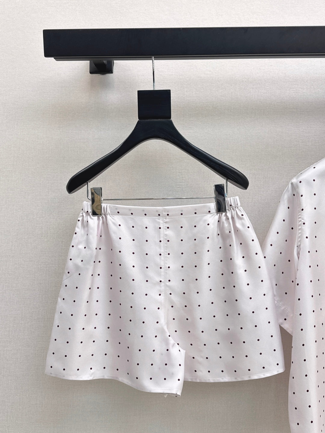 Lor*P new silk pajama shirt and shorts set