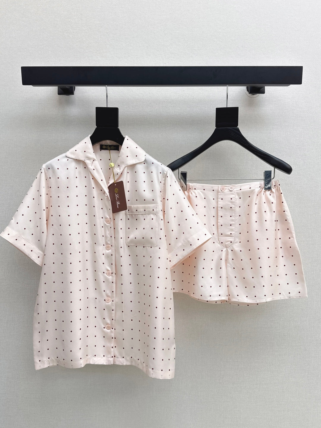 Lor*P new silk pajama shirt and shorts set