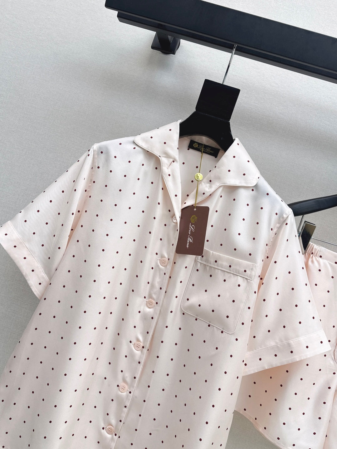 Lor*P new silk pajama shirt and shorts set