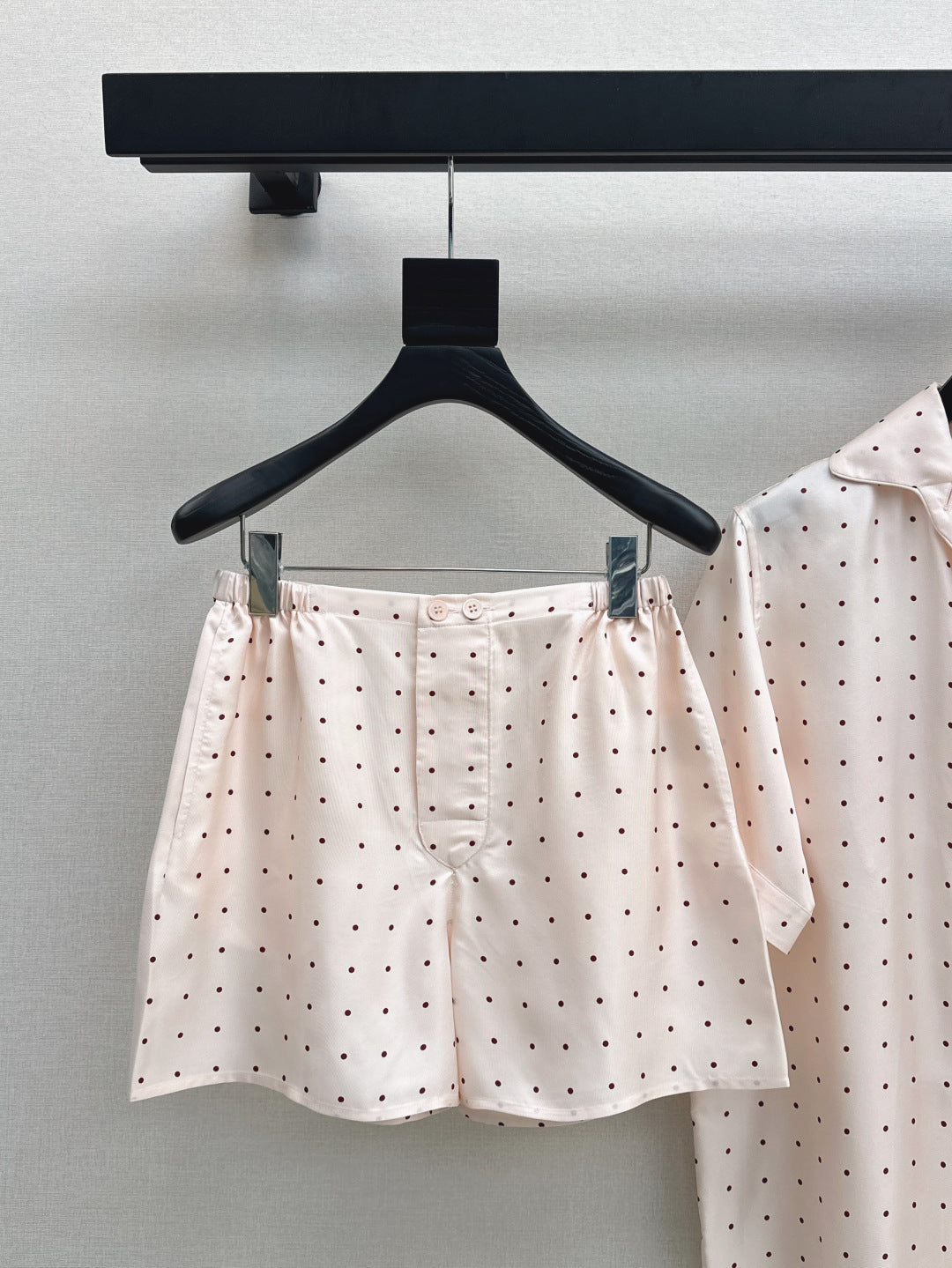 Lor*P new silk pajama shirt and shorts set