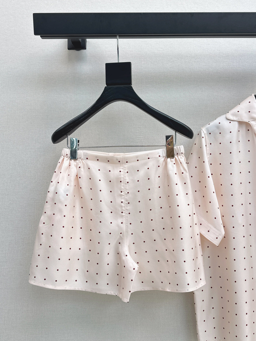 Lor*P new silk pajama shirt and shorts set