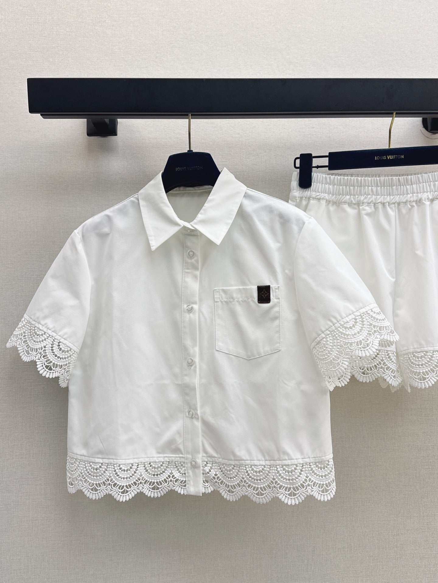 Loui* new lace trim shirt and shorts set