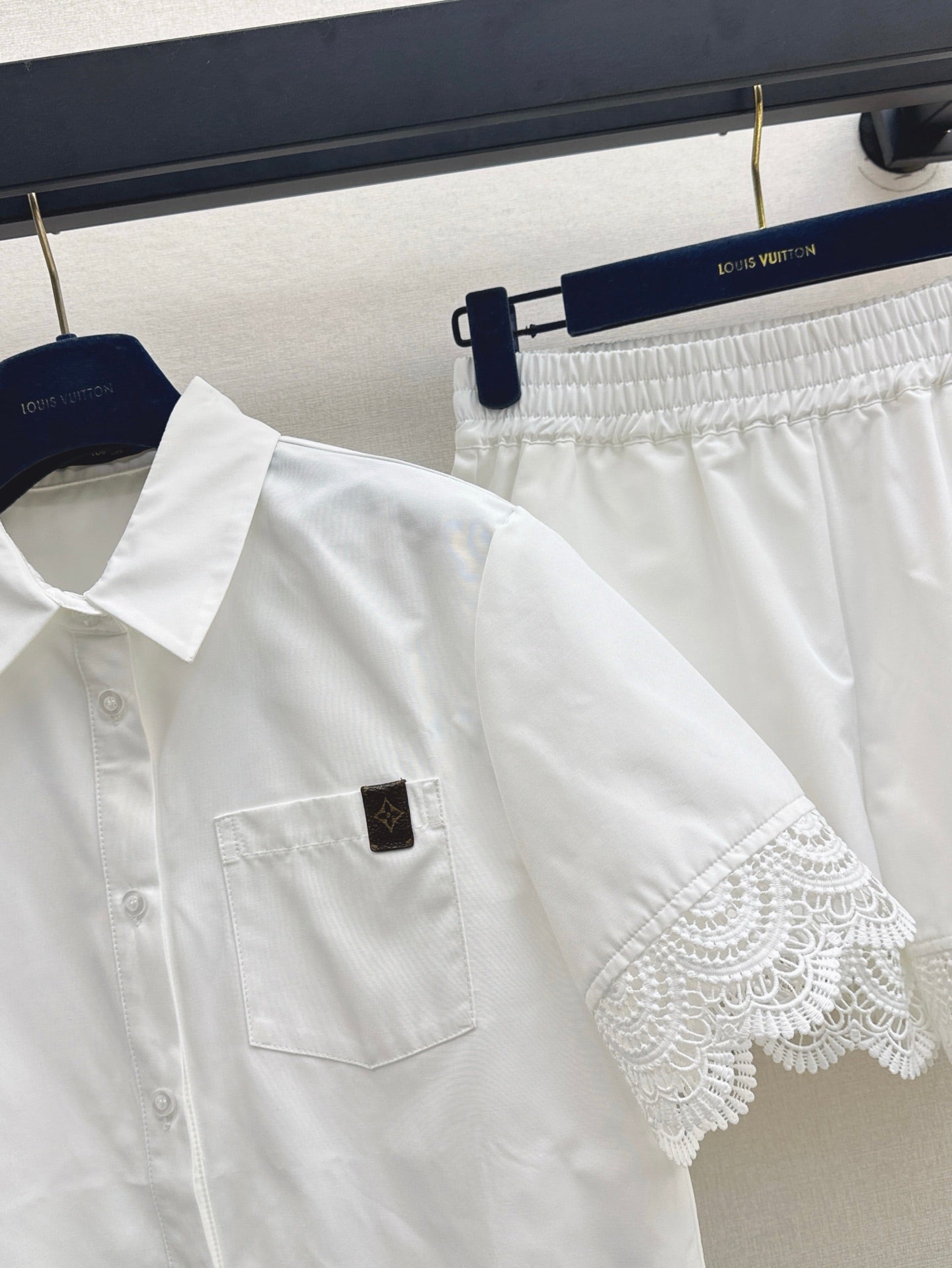Loui* new lace trim shirt and shorts set