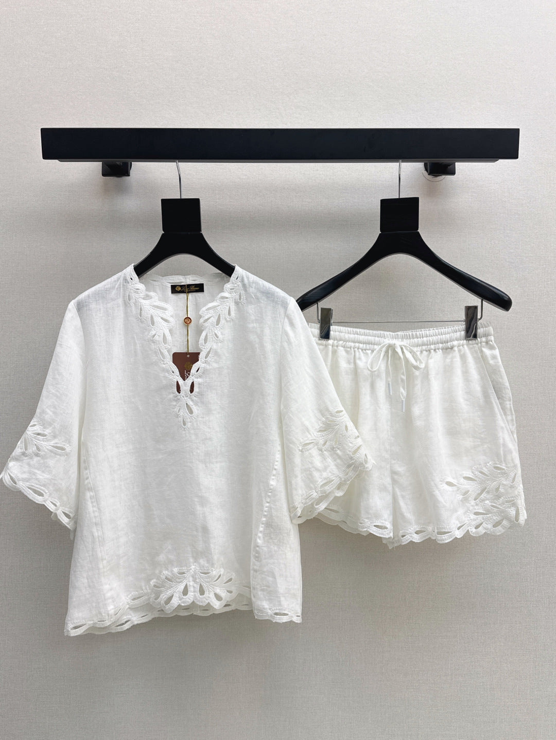 Lor*P 25ss embroidered linen suit