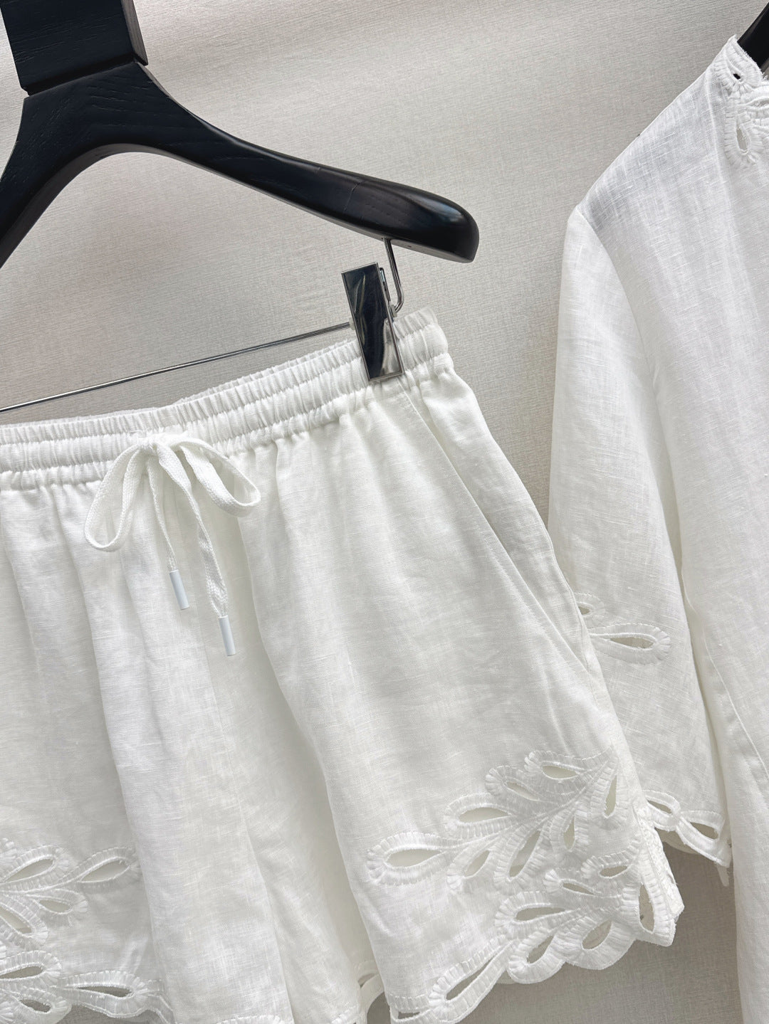 Lor*P 25ss embroidered linen suit