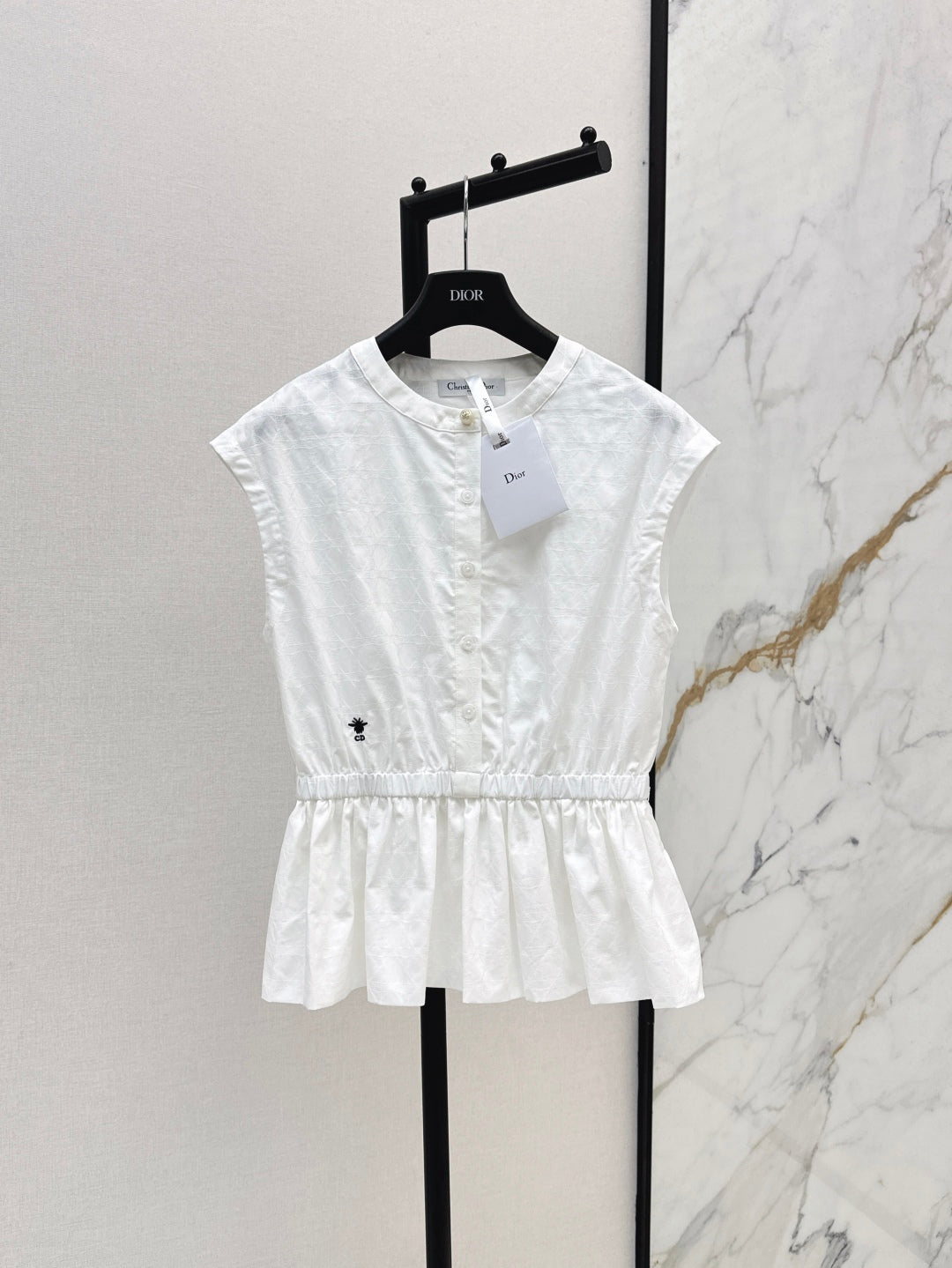 D*r 25ss Ruffled sleeveless shirt