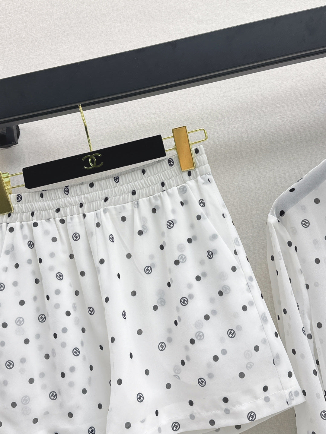 C*nel 25ss Slightly transparent shirt and shorts set