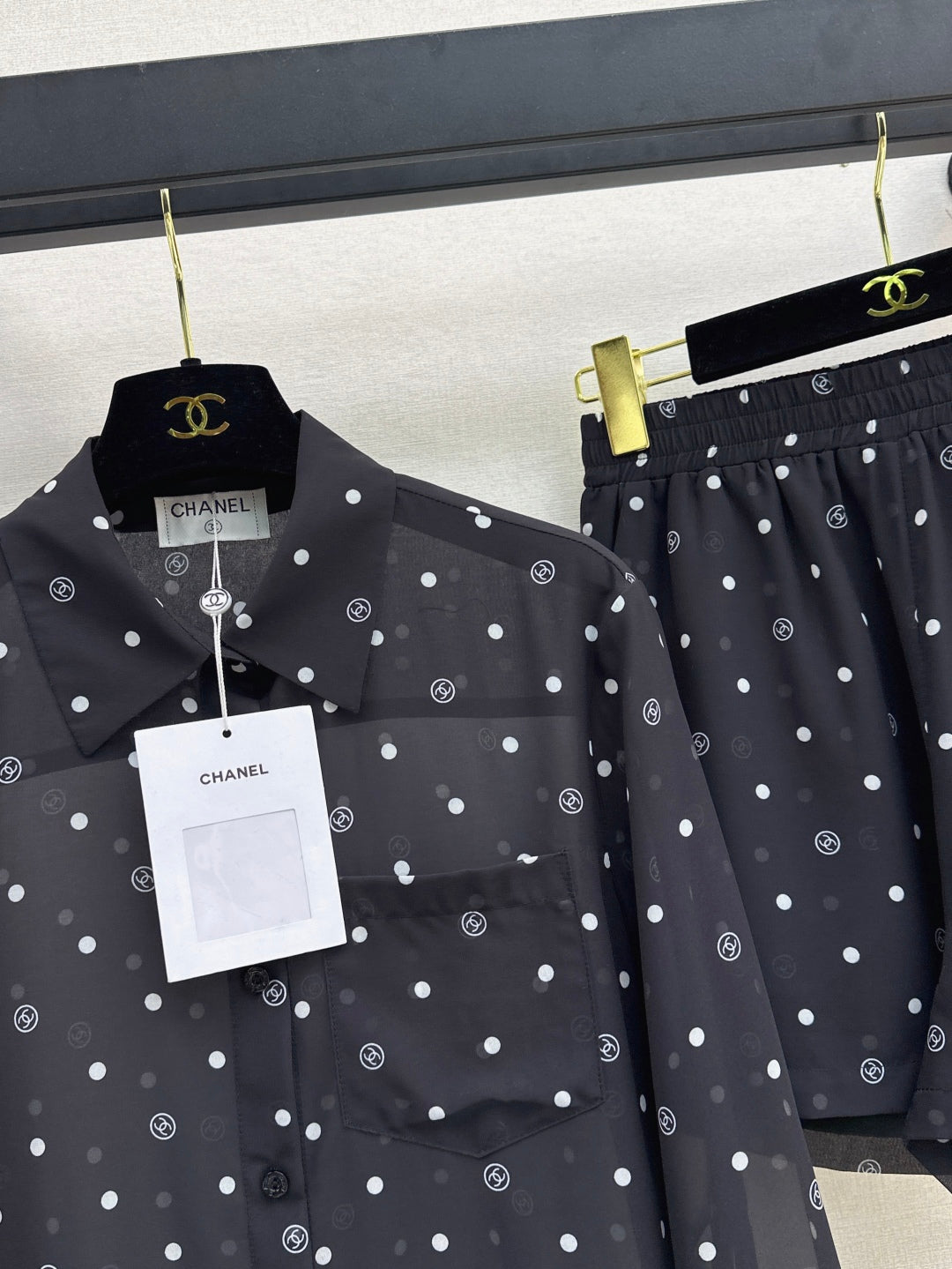 C*nel 25ss Slightly transparent shirt and shorts set