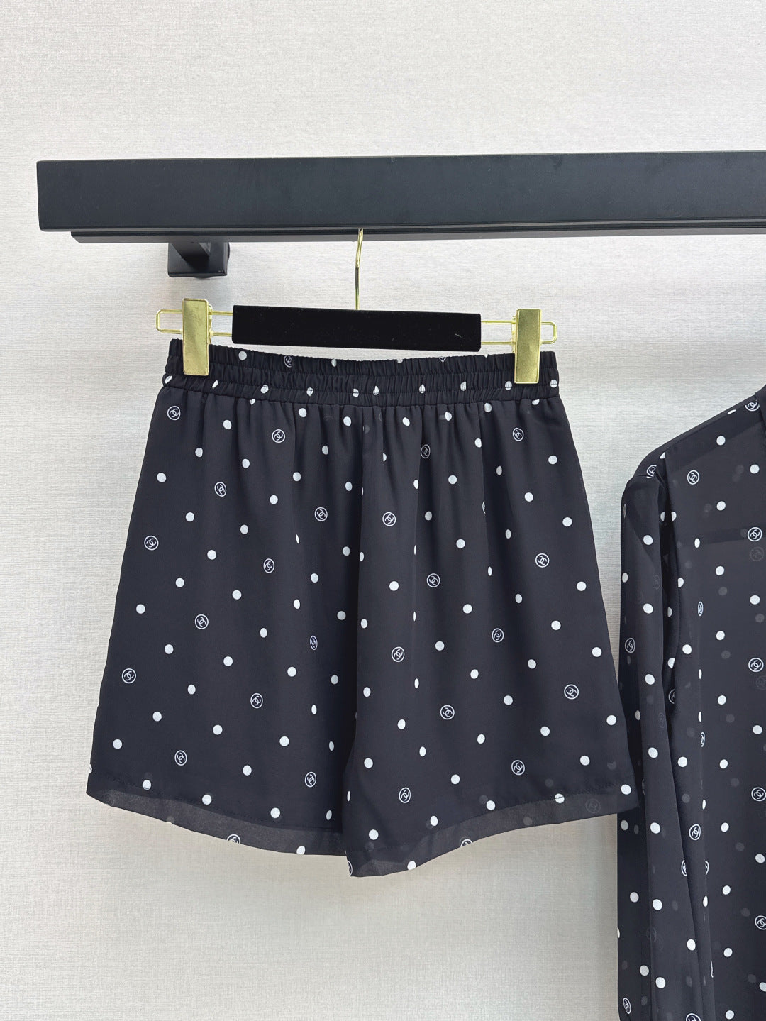 C*nel 25ss Slightly transparent shirt and shorts set