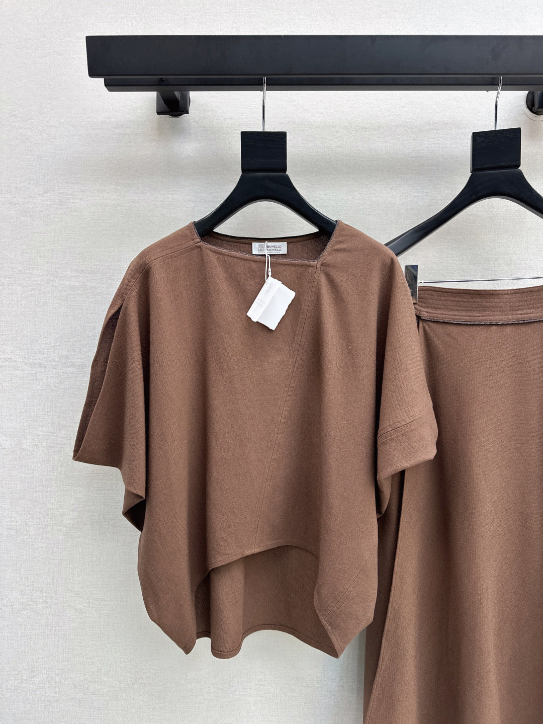 Brune*C 25ss Asymmetric linen suit