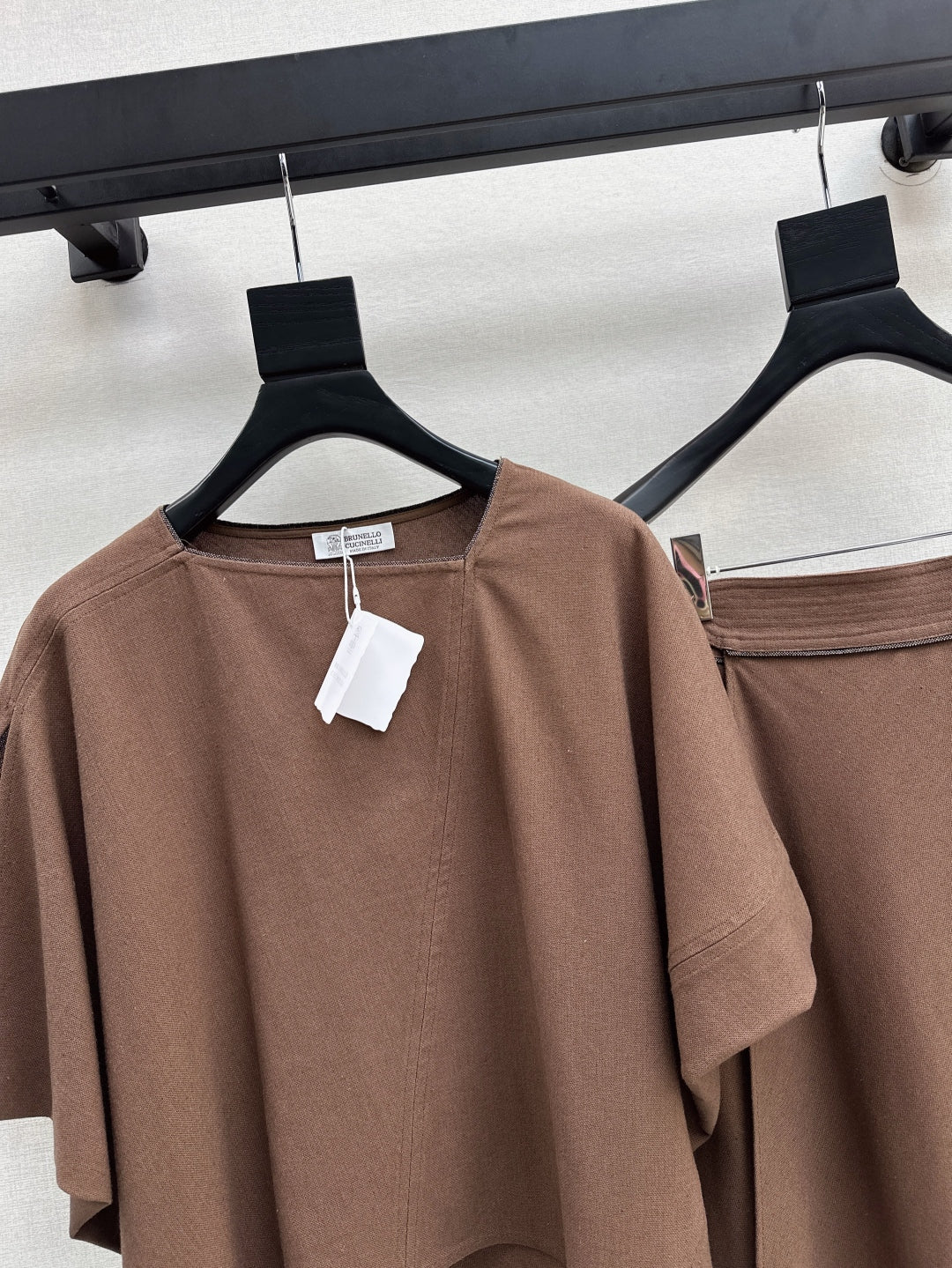 Brune*C 25ss Asymmetric linen suit