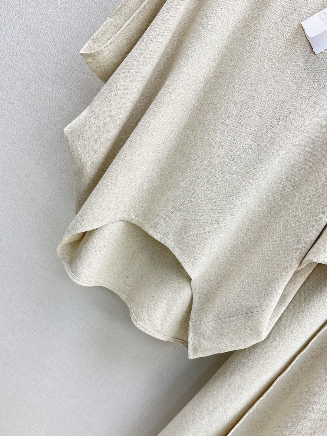 Brune*C 25ss Asymmetric linen suit