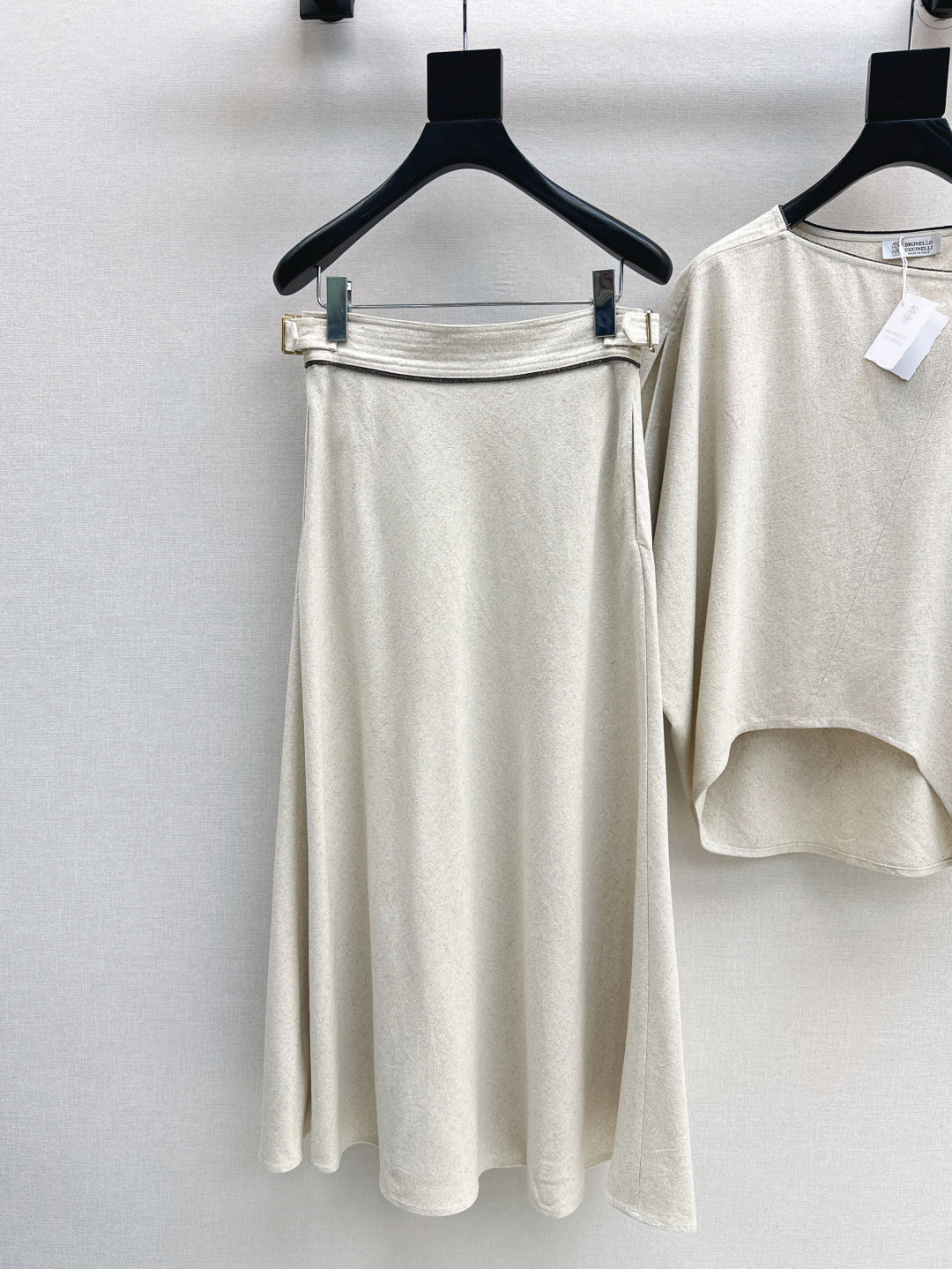 Brune*C 25ss Asymmetric linen suit